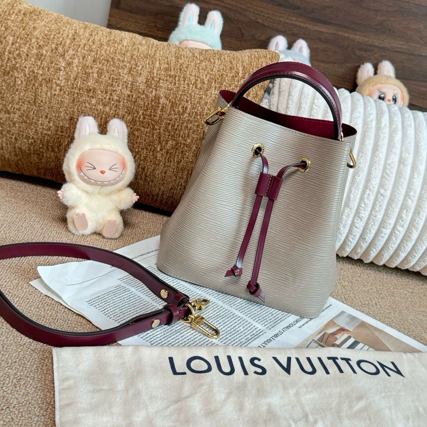 Louis Vuitton Pre-loved Bag Very good condition Size ONE SIZE - 1 Thumbnail