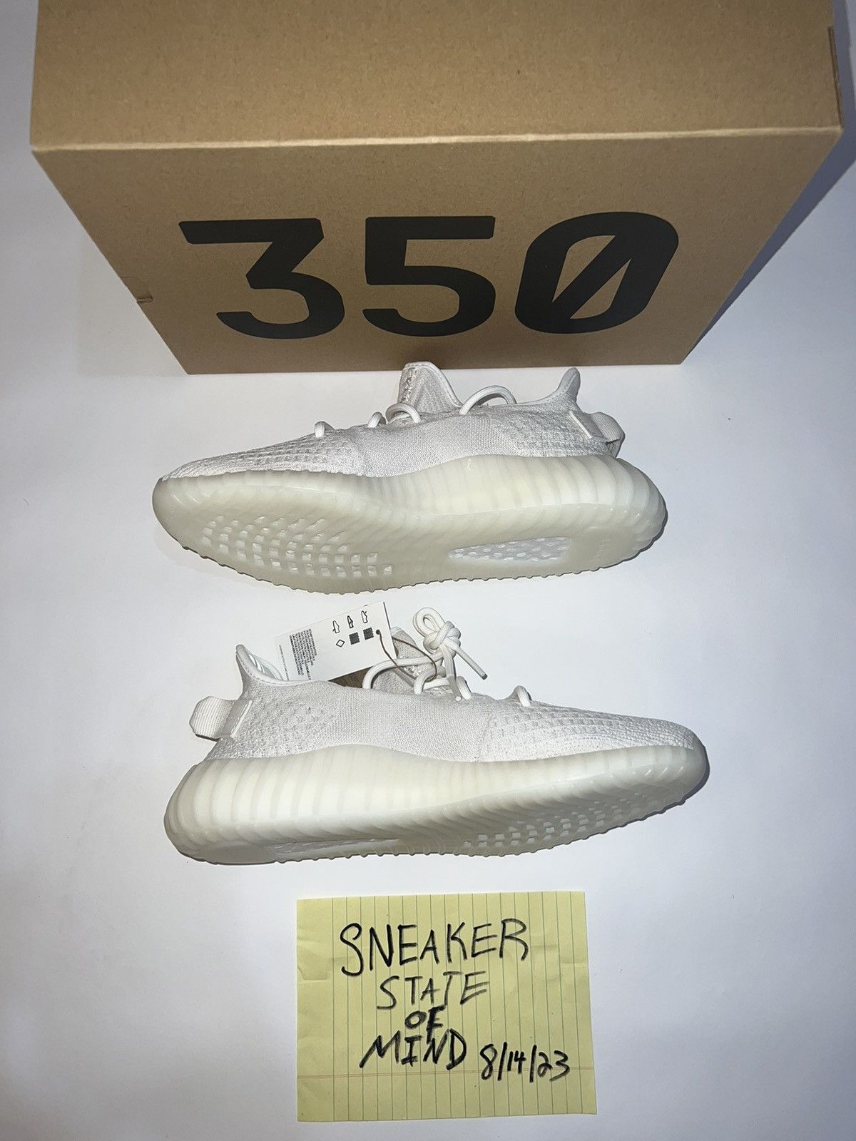Adidas × Kanye West NEW Adidas Yeezy Boost 350 V2 Bone Colorway Size 9.5 In Hand Size US 9.5 / EU 42-43 - 3 Thumbnail
