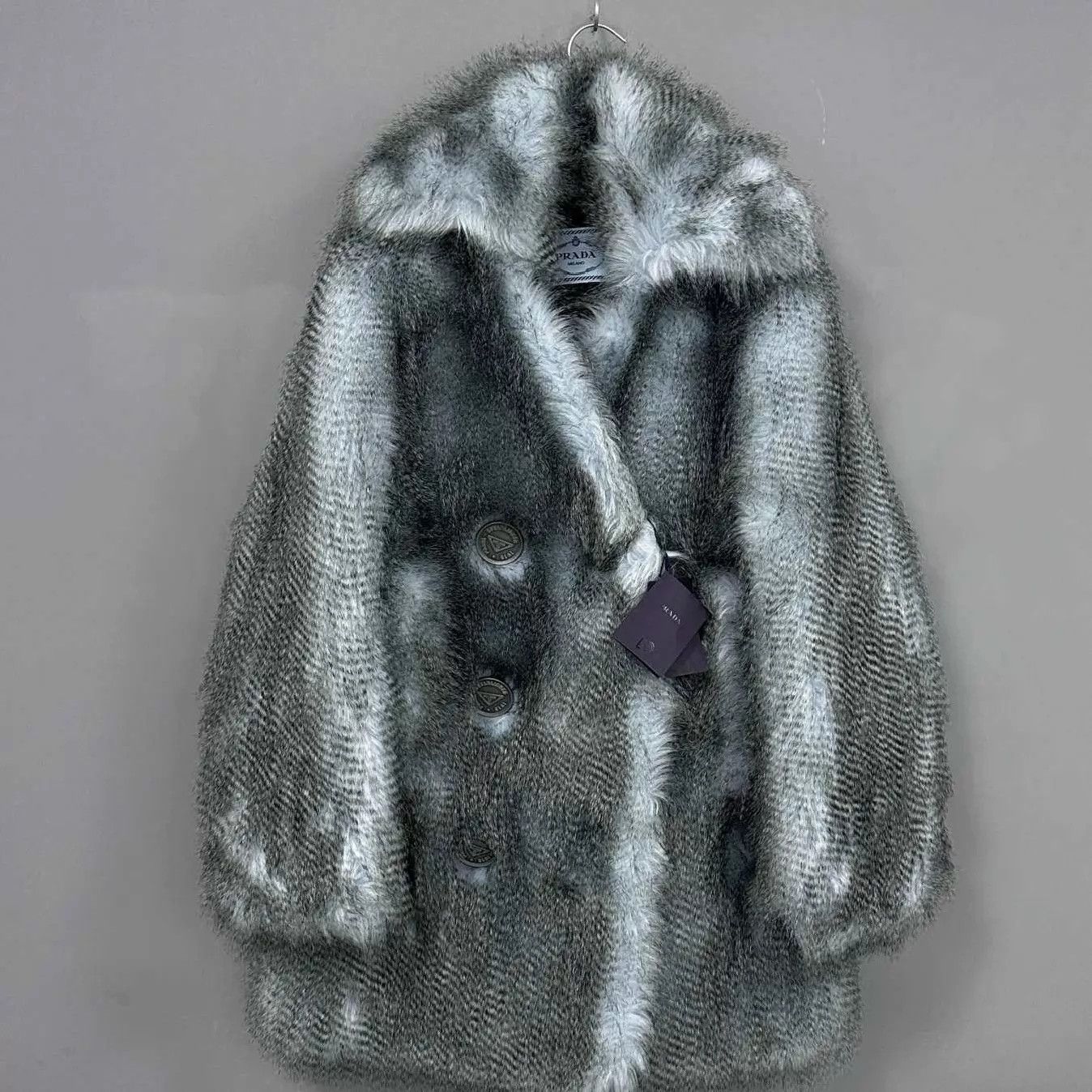 Prada PRADA Runway Silver Coin Button Fur Coat Size 38 Size XS / US 0-2 / IT 36-38 - 1 Thumbnail