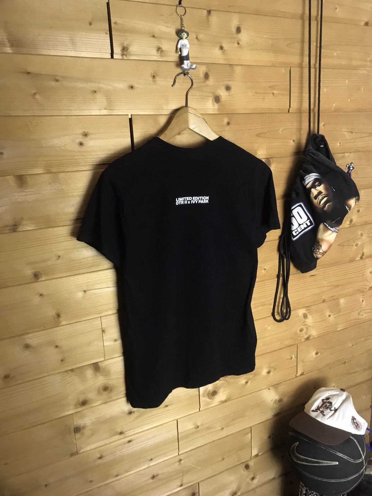 Rap Tees Ivy Park X OTR II t-shirt Size US XS / EU 42 / 0 - 9 Thumbnail