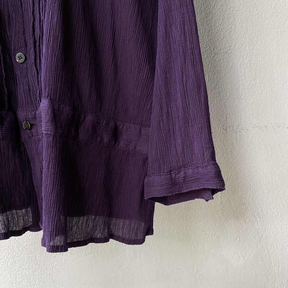 Issey Miyake Plantation Purple Long Sleeve Pleated Button-Up Blouse Size M / US 6-8 / IT 42-44 - 4 Thumbnail