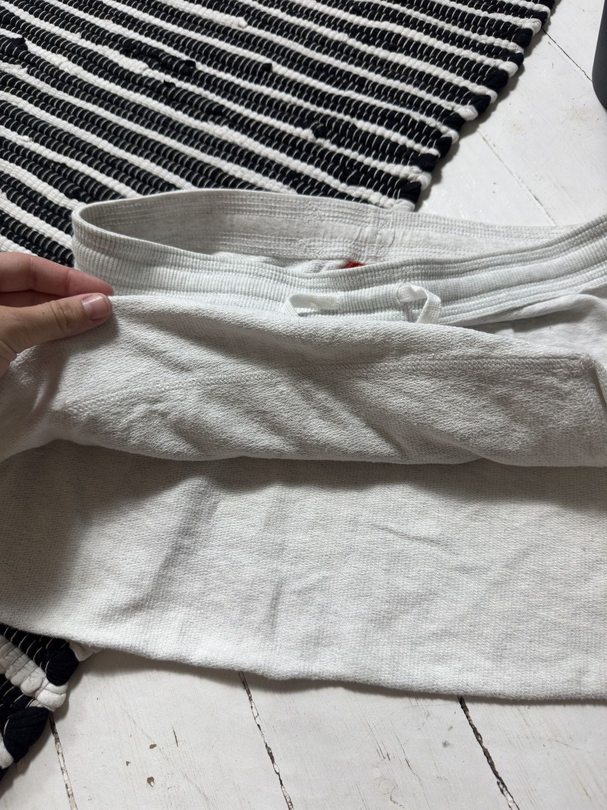 Nike VINTAGE NIKE 2000s UPCYCLING MINI SKIRT Size 28" / US 6 / IT 42 - 8 Thumbnail