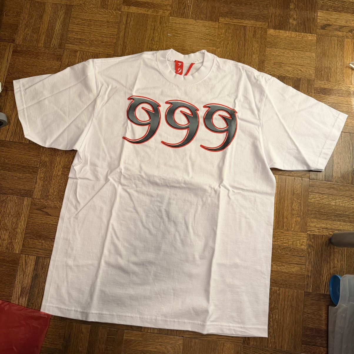 Vlone 2022 Juice Wrld Vlone Blade Tee Size US XL / EU 56 / 4 - 1 Thumbnail