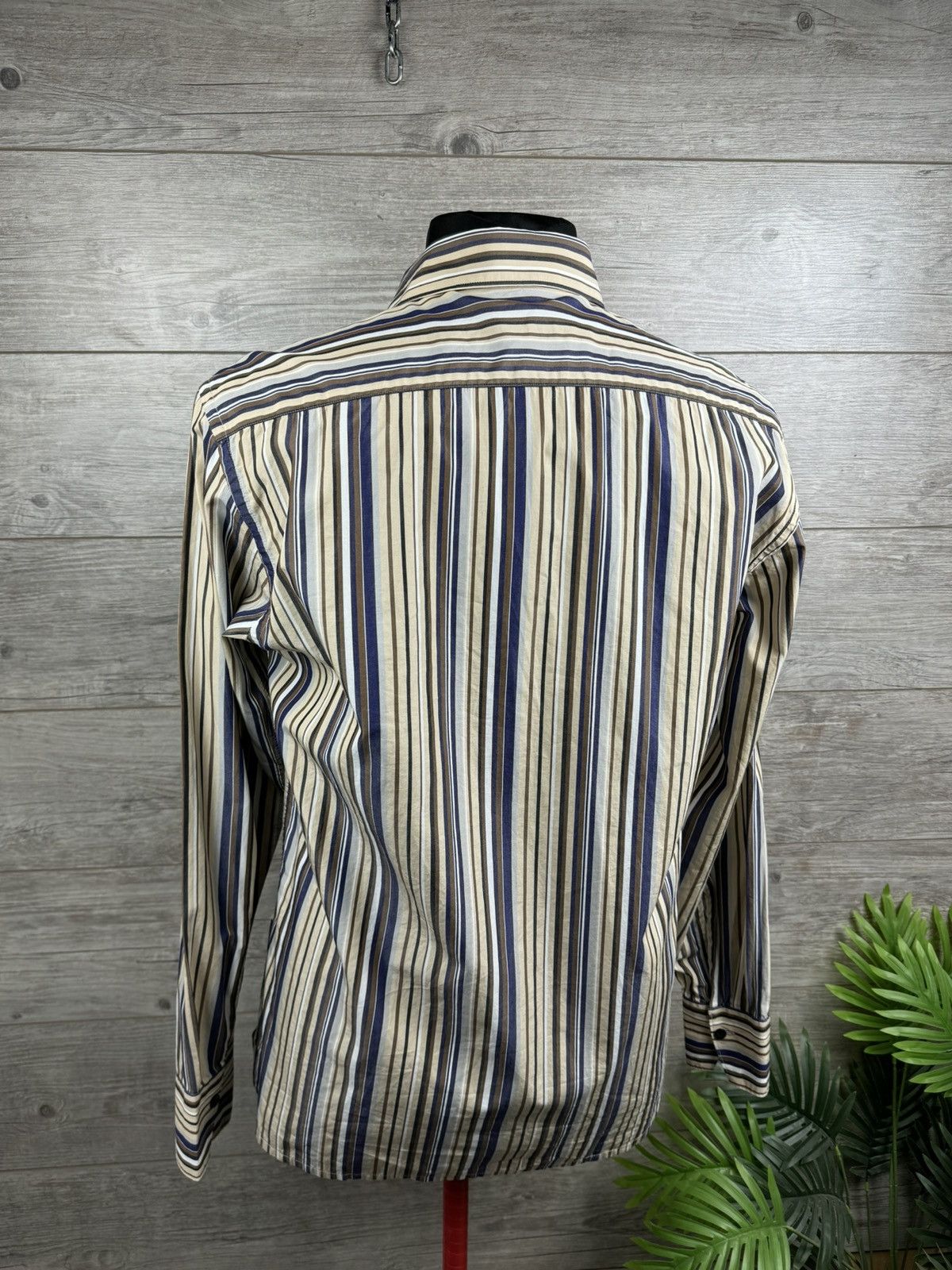 Designer × Givenchy × Vintage Givenchy Shirt Luxury In a beautiful stripe Size M Size US M / EU 48-50 / 2 - 7 Thumbnail