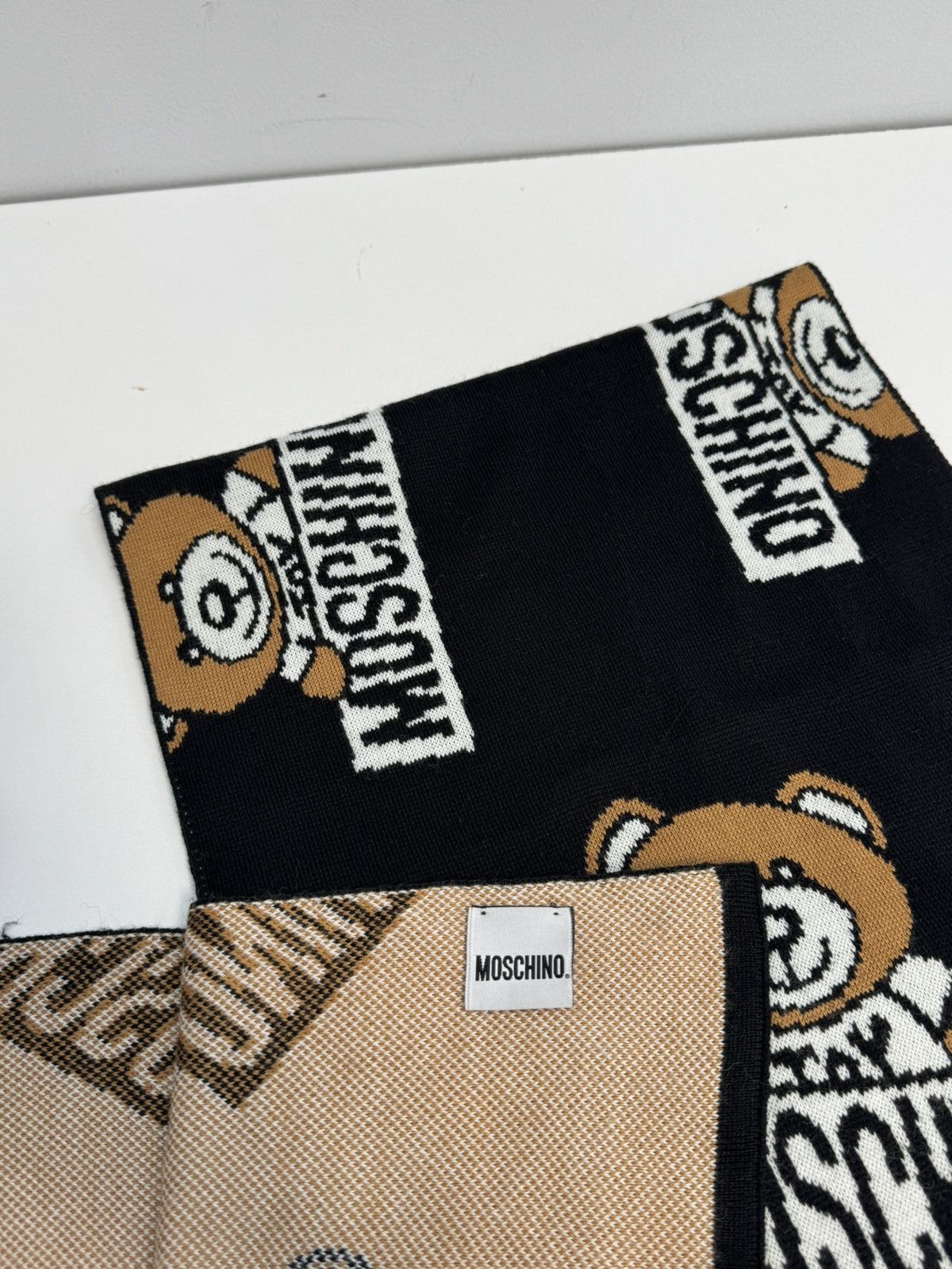 Moschino Moschino Scarf Vintage Y2K Style Logo Size ONE SIZE - 6 Thumbnail
