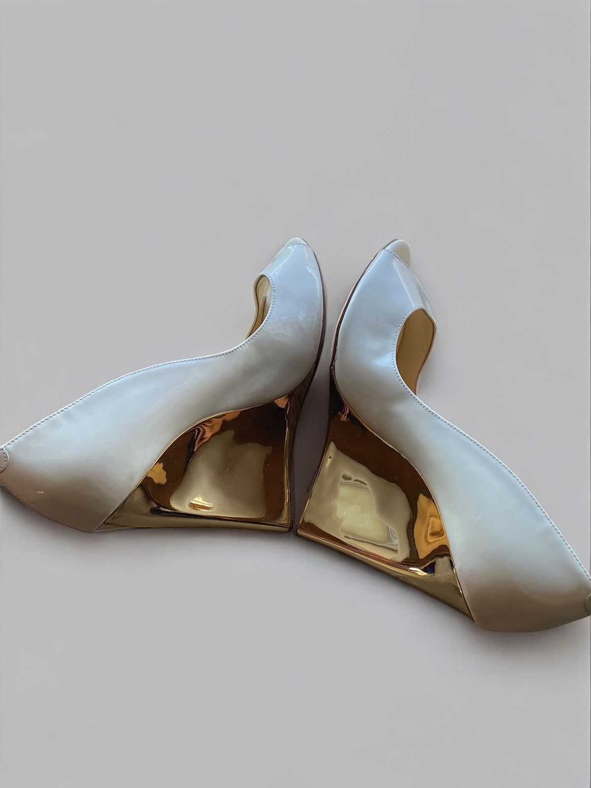 Jimmy Choo Jimmy Choo White Gold Patent Leather Peep Toe Heels Size US 7 / IT 37 - 6 Thumbnail
