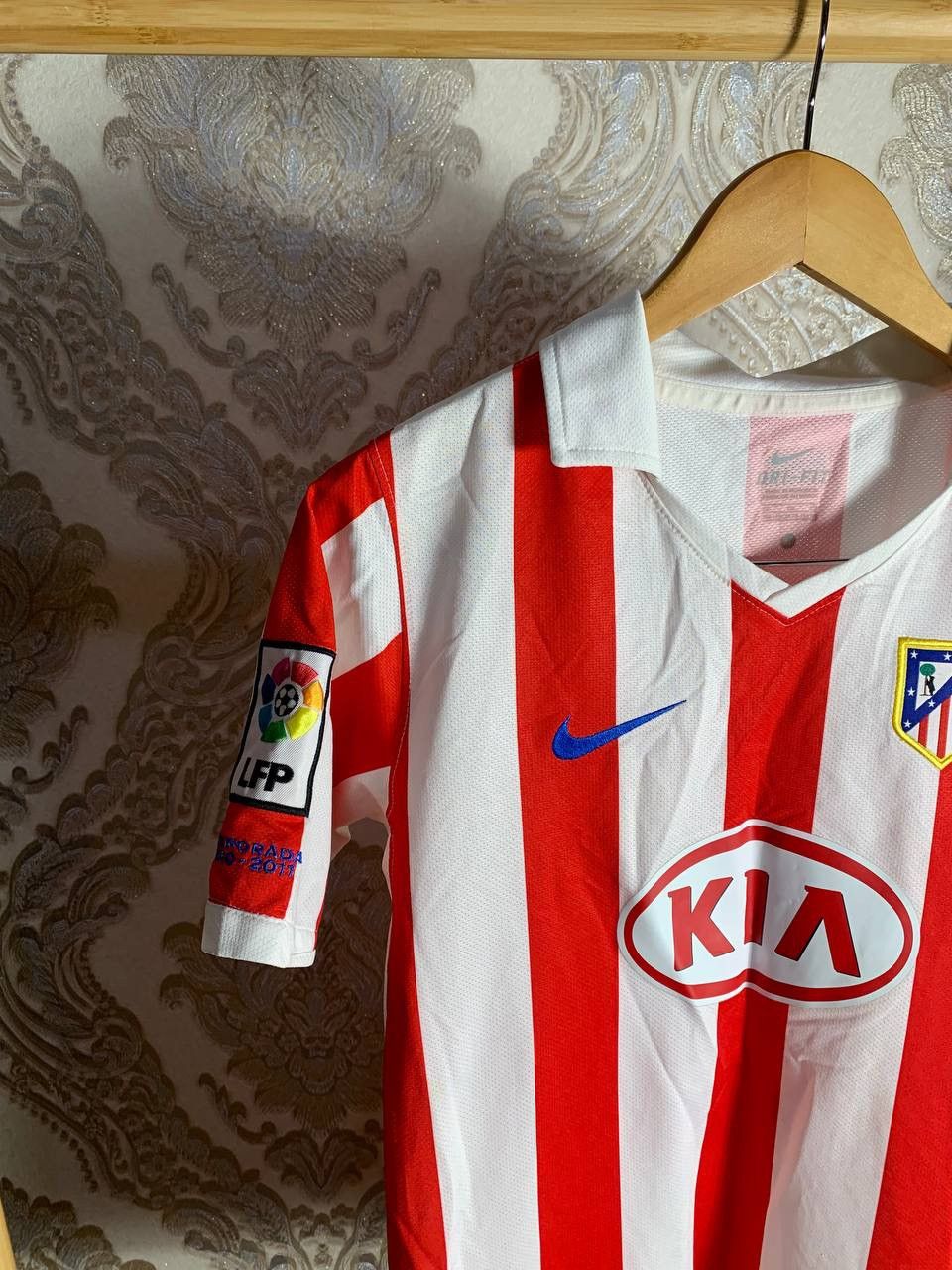 Nike × Vintage VERY RARE NIKE FC ATHLETIC MADRID SPAIN SOCCER JERSEY RETRO Size US S / EU 44-46 / 1 - 3 Thumbnail