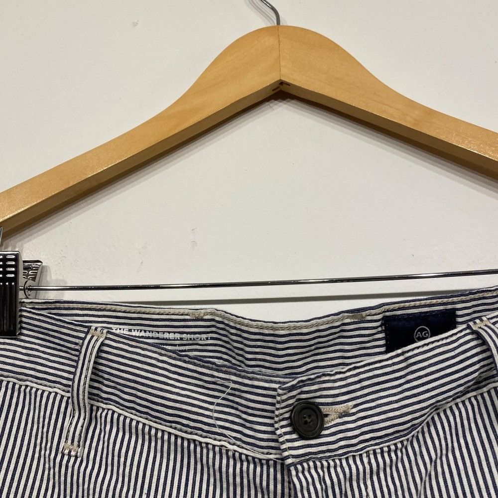 AG Adriano Goldschmied AG Jeans The Wanderer Modern Short in Blue and White Stripe Size US 36 / EU 52 - 2 Thumbnail