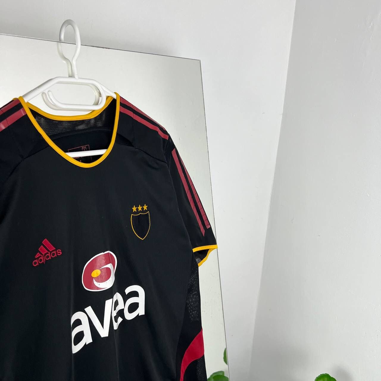 Adidas Blokecore GALATASARAY Home Football T-shirt Jersey Tee Size US L / EU 52-54 / 3 - 2 Thumbnail