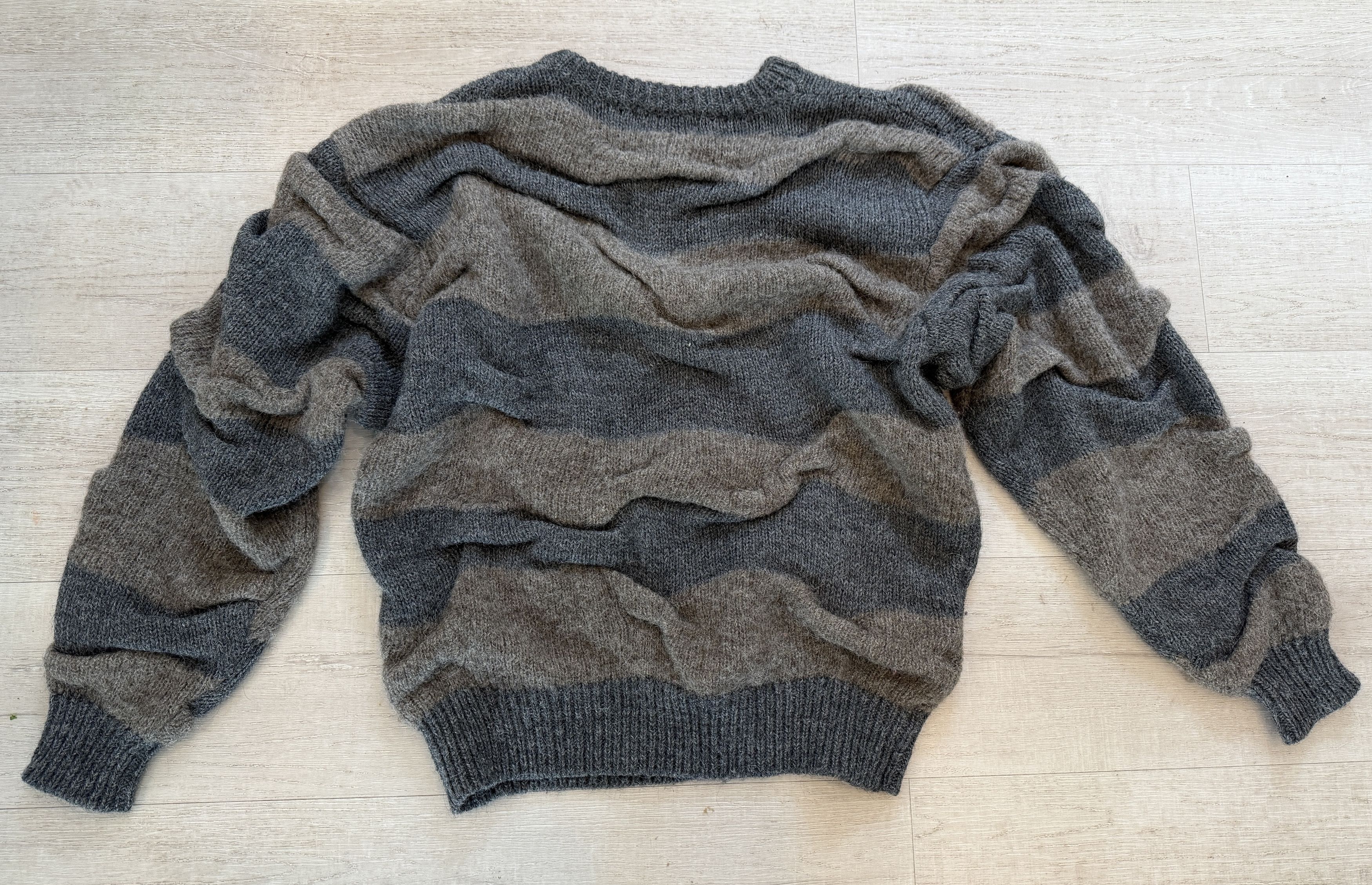 Issey Miyake RARE Vintage Issey Miyake Sweater Japan Size US L / EU 52-54 / 3 - 2 Thumbnail