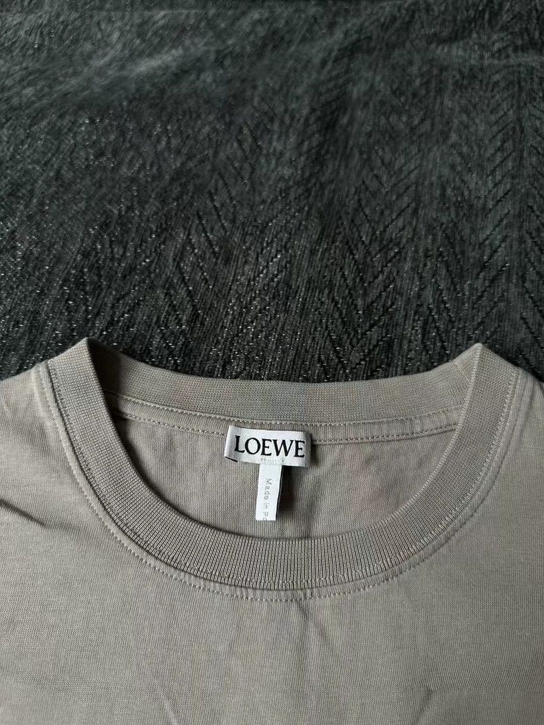 Loewe loewe Embroidered logo long sleeve 2506-Nextarrow Size US S / EU 44-46 / 1 - 3 Thumbnail