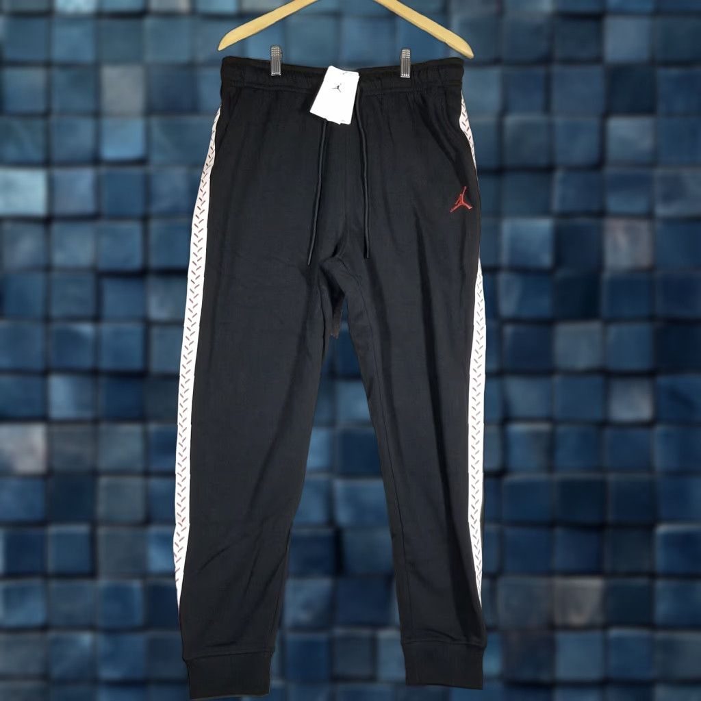 Jordan Brand Jordan Air Jordan Joggers Pants Mens Large Black Striped Tapered Activewear FN6356 Size US 33 - 1 Thumbnail