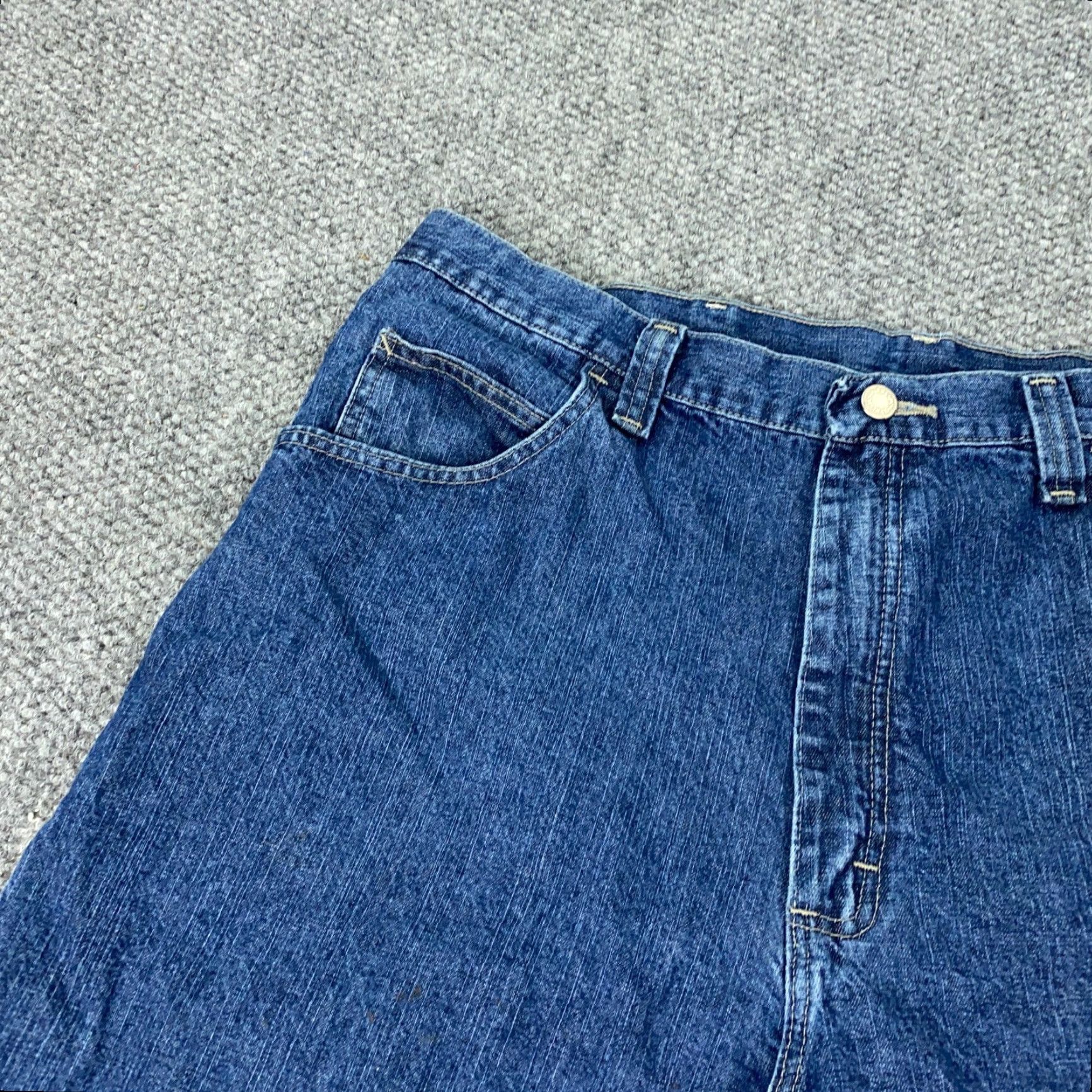 Wrangler VINTAGE Wrangler Denim Shorts Bermuda Men’s Size 38 Blue Relaxed Fit 90s Y2K Size US 38 / EU 54 - 3 Thumbnail