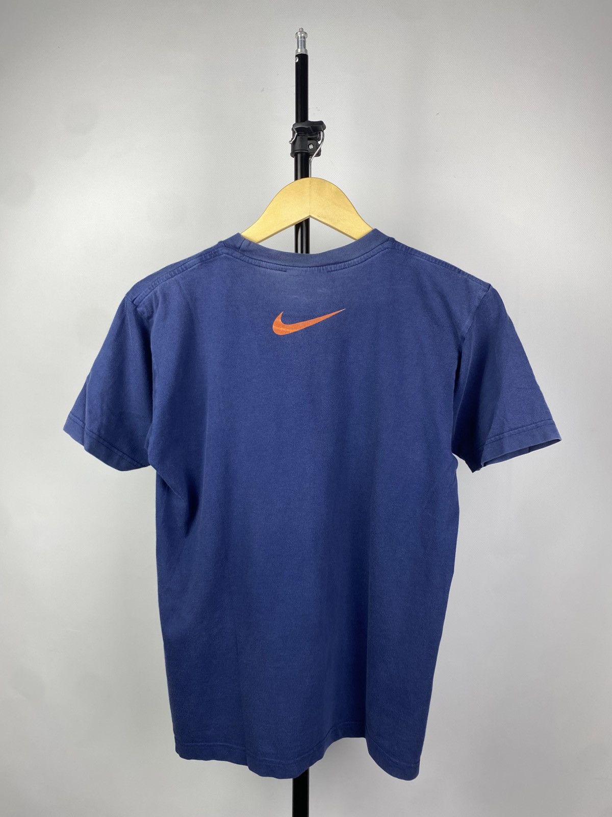 Nike × Vintage Vintage 90s Nike Swoosh Logo Y2K Retro Tee T-Shirt Size US S / EU 44-46 / 1 - 4 Thumbnail