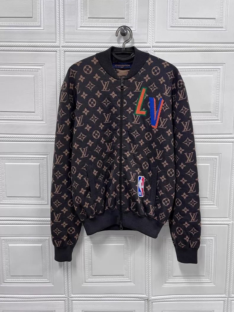 Louis Vuitton Louis Vuitton NBA full-print knit jacket Size US S / EU 44-46 / 1 - 1 Thumbnail