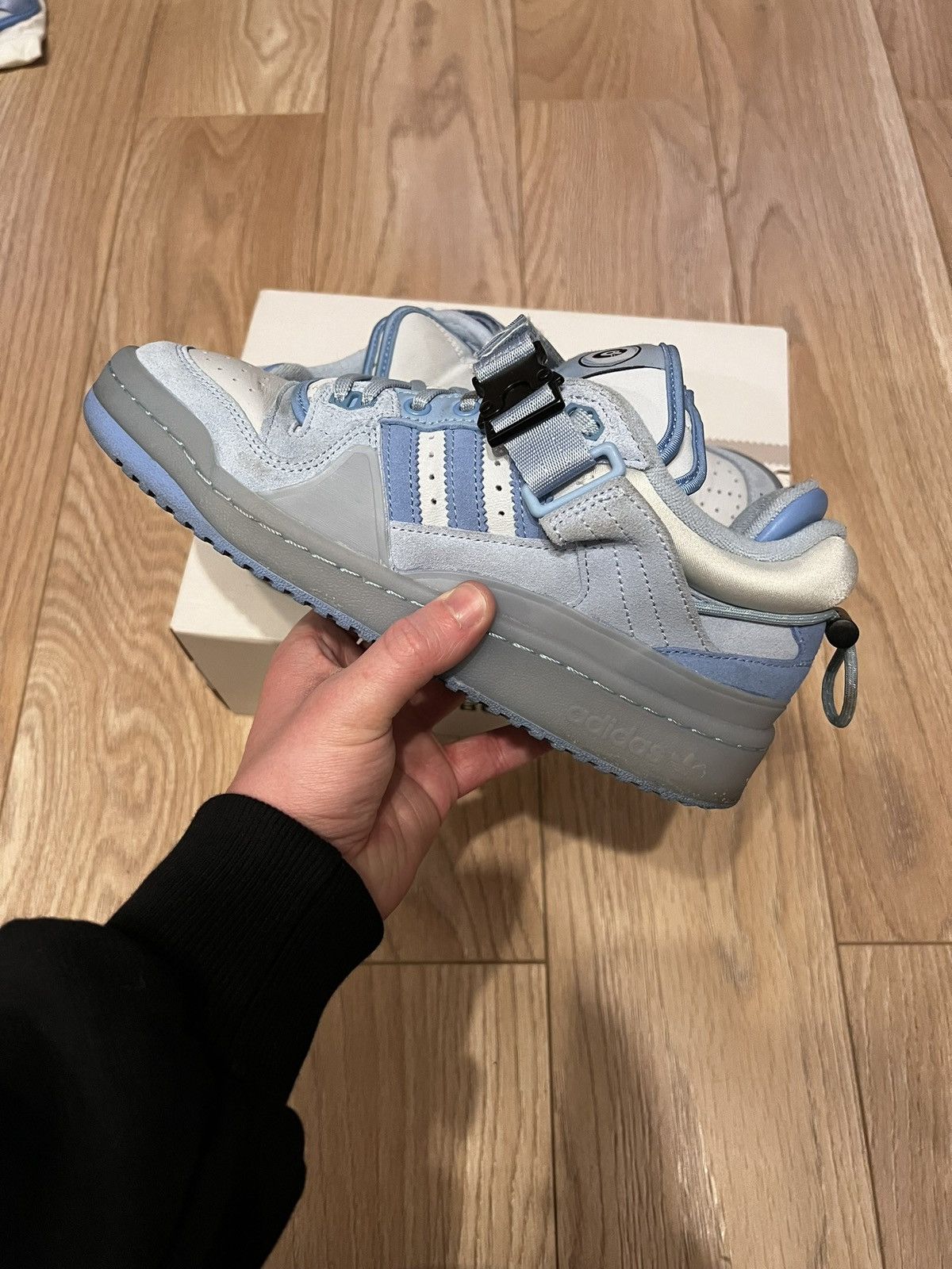 Adidas Adidas Forum Low Bad Bunny Blue Tint Size US 8.5 / IT 38.5 - 1 Thumbnail