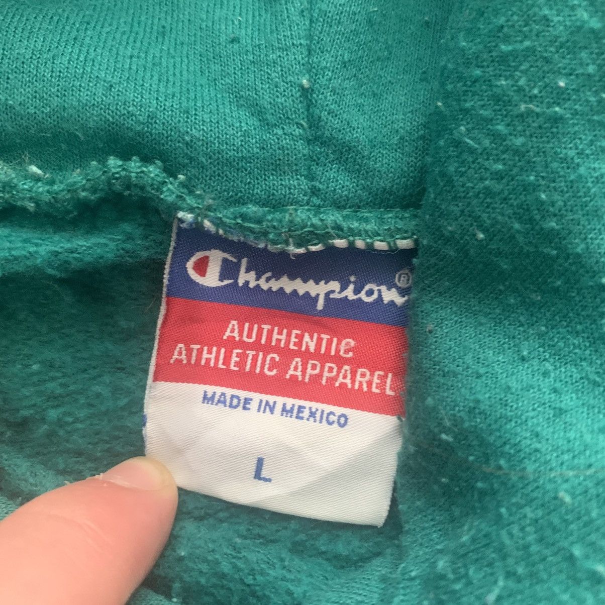 Champion Men’s green champion hoodie Size US L / EU 52-54 / 3 - 4 Thumbnail