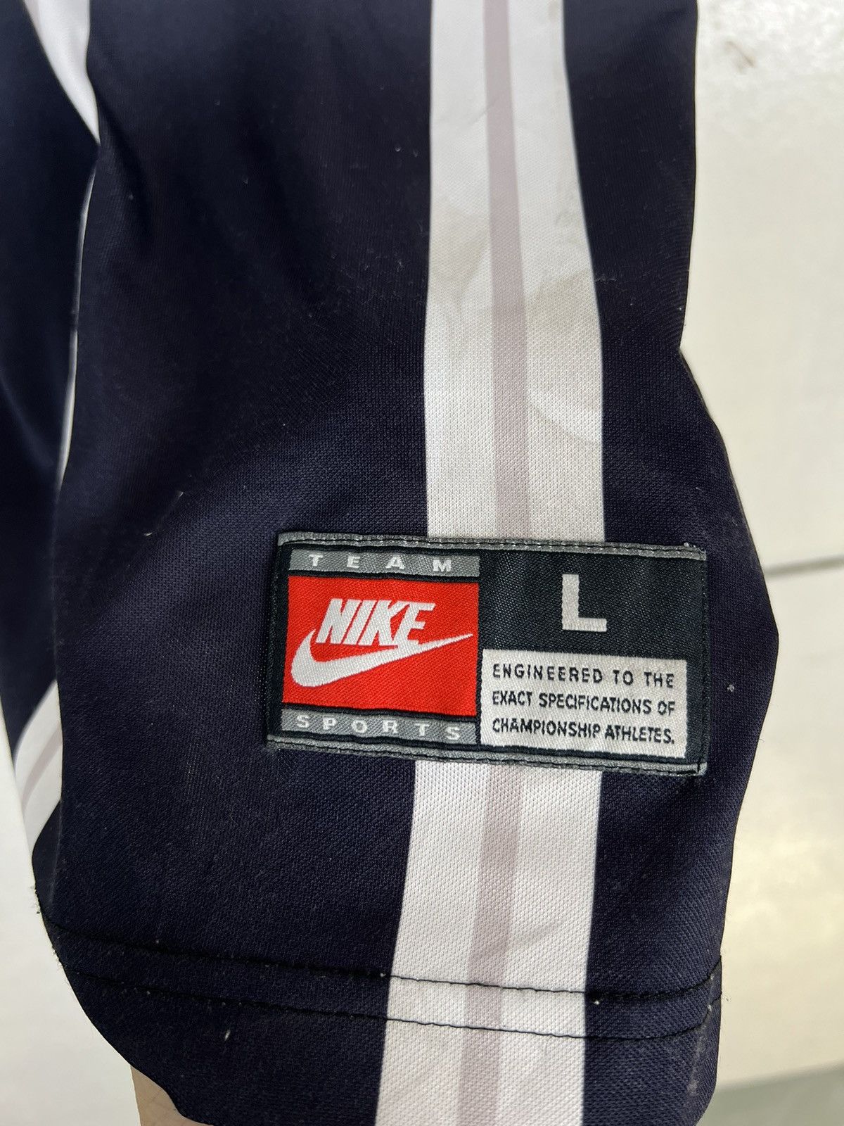 Nike 🔥 VINTAGE NIKE RANGER FC JERSEY Size US L / EU 52-54 / 3 - 13 Thumbnail
