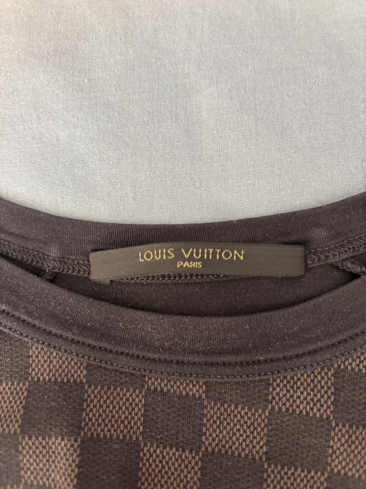 Louis Vuitton Louis Vuitton Brown Damier Print Long Sleeve T-Shirt Size US L / EU 52-54 / 3 - 4 Thumbnail