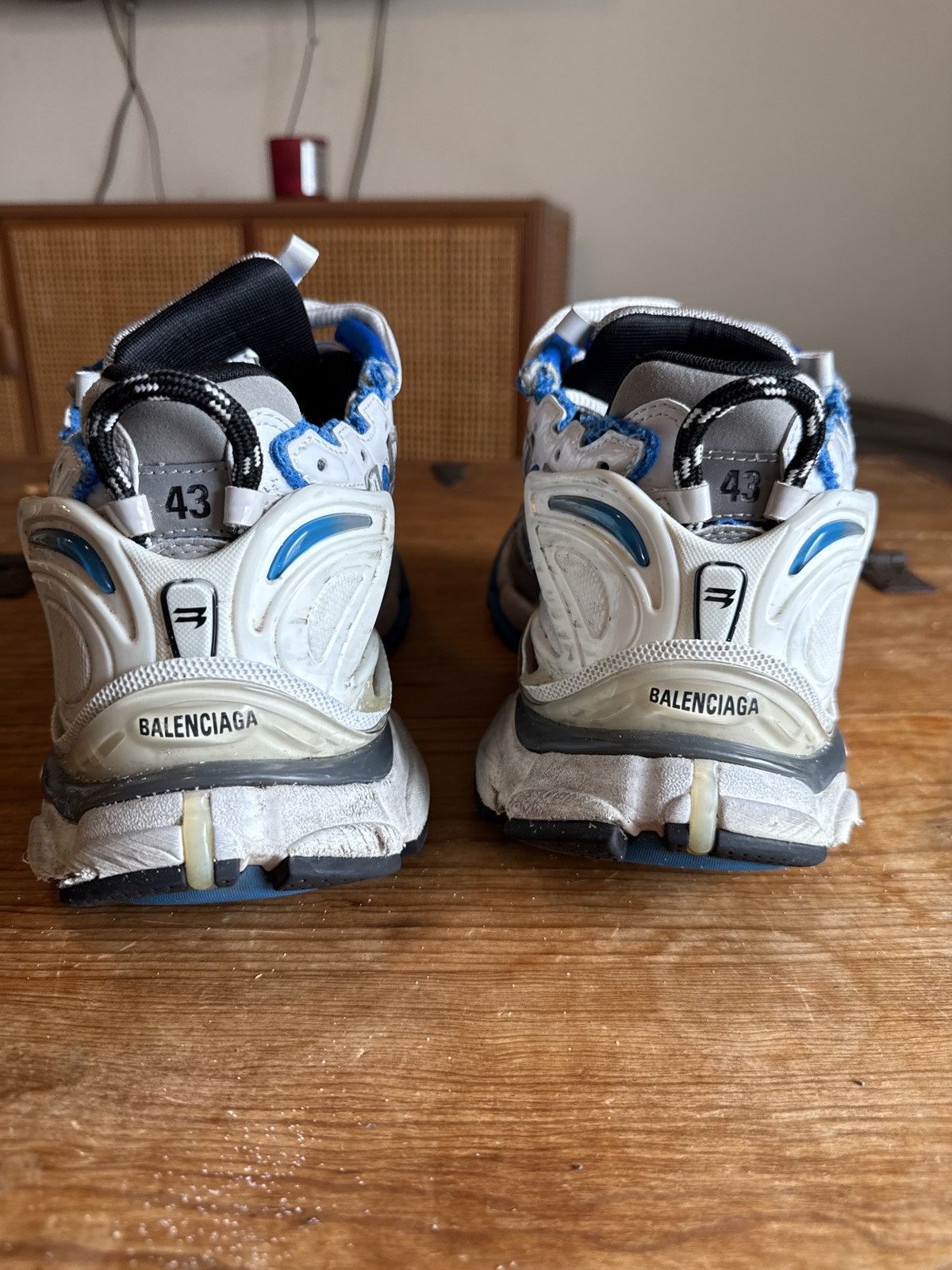 Balenciaga Balenciaga runner paneled sneakers Size US 10 / EU 43 - 2 Thumbnail