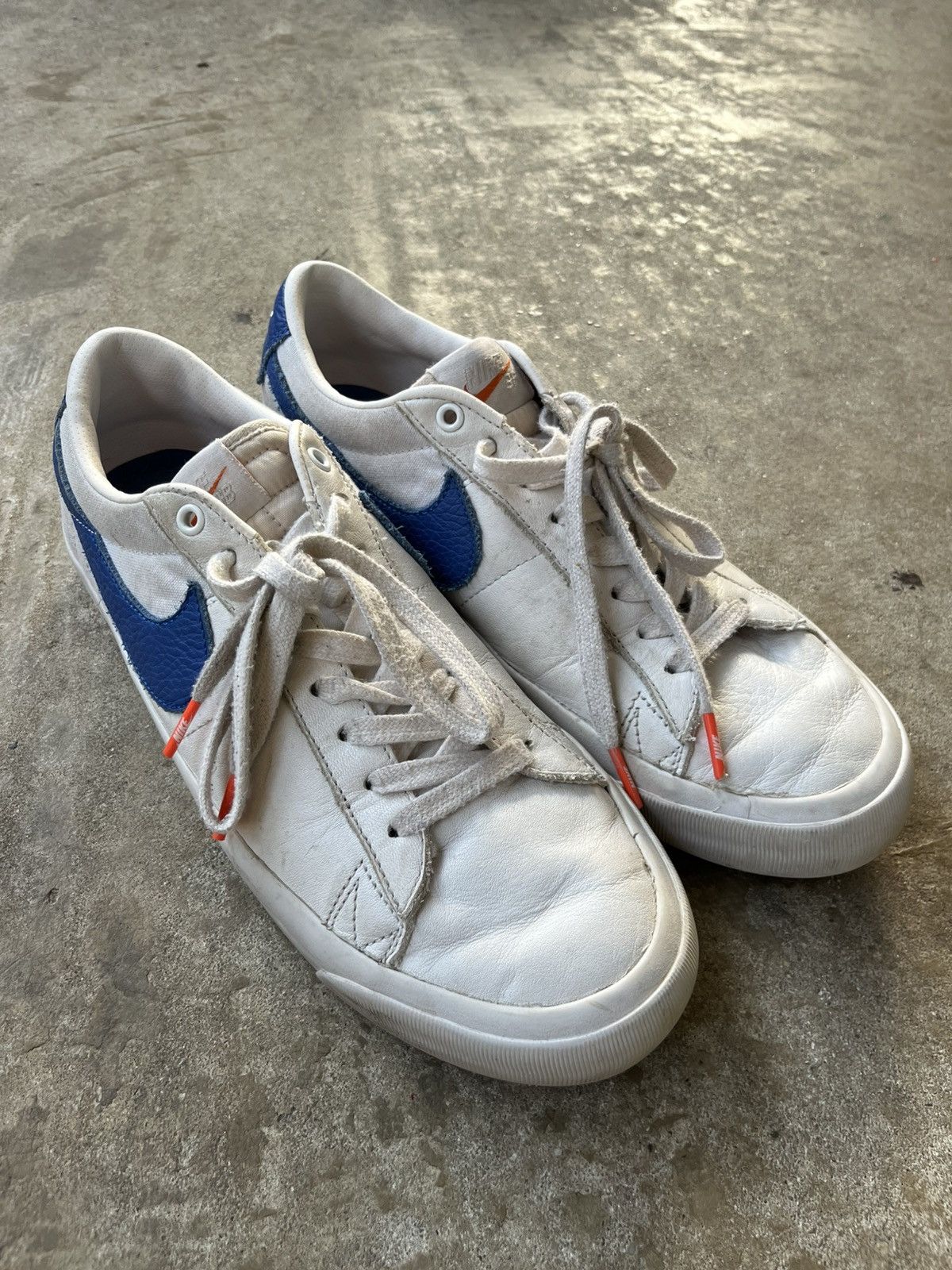 Nike Nike SB Zoom Blazer Low ISO Orange Label White / Blue Size US 9.5 / EU 42-43 - 1 Thumbnail