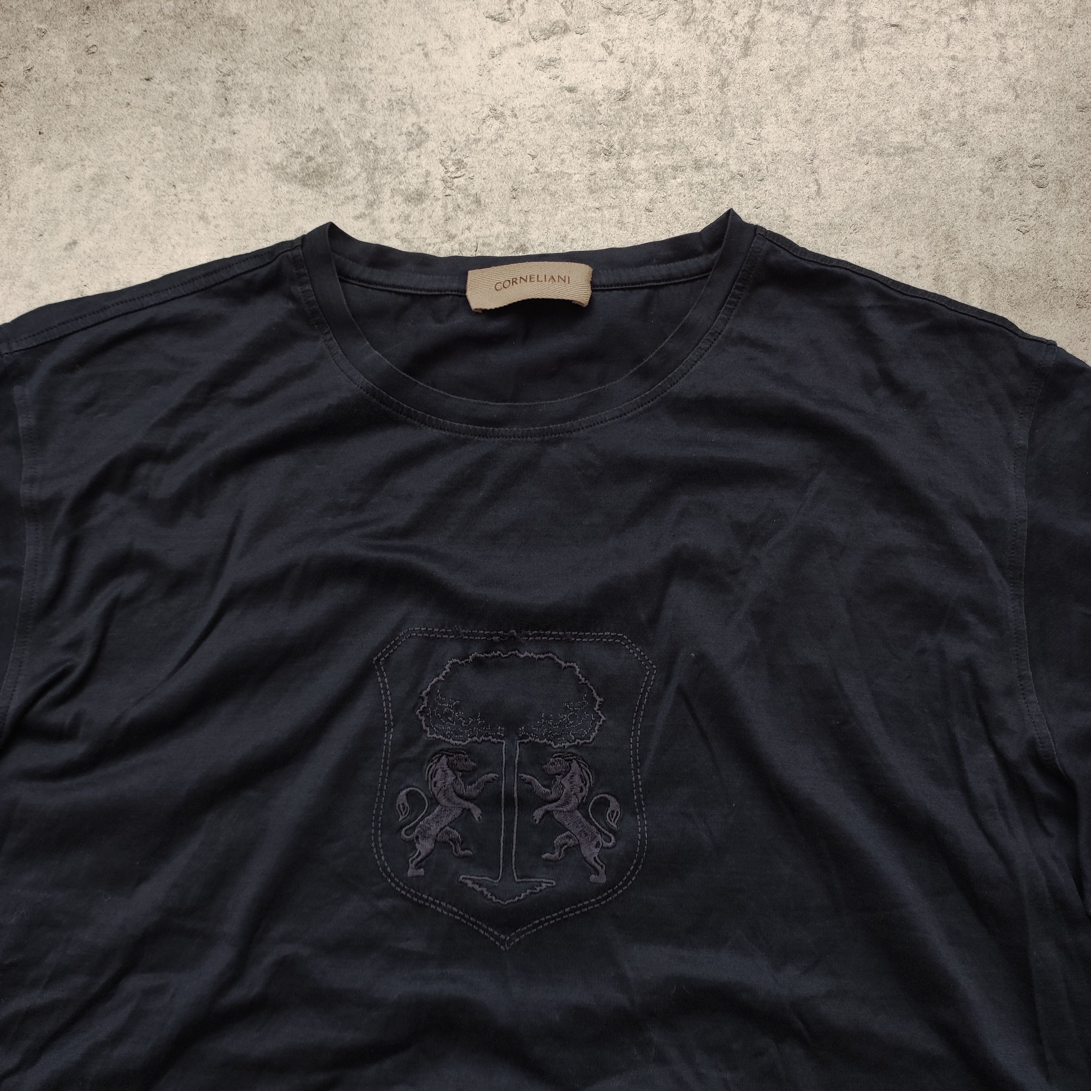 Corneliani Corneliani Italy Embroidered Logo Piqe Navy Tshirt Size US L / EU 52-54 / 3 - 4 Thumbnail
