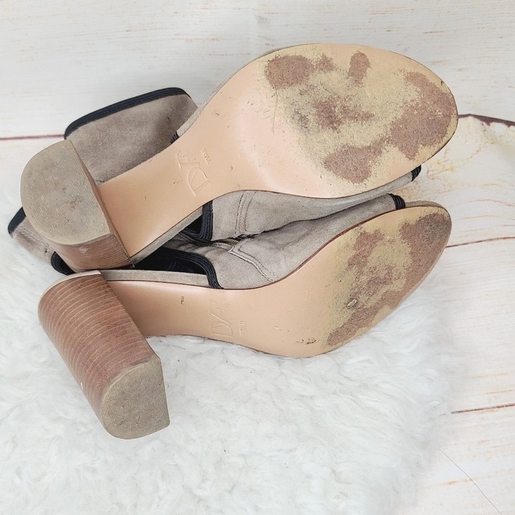 Diane von Furstenberg Diane Von Furstenberg leather peep toe ankle bootie heel 7.5 Size US 7.5 / IT 37.5 - 7 Thumbnail