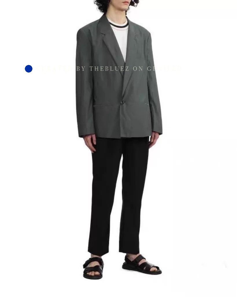 Stylish Olive Green Blazer in Dry Silk