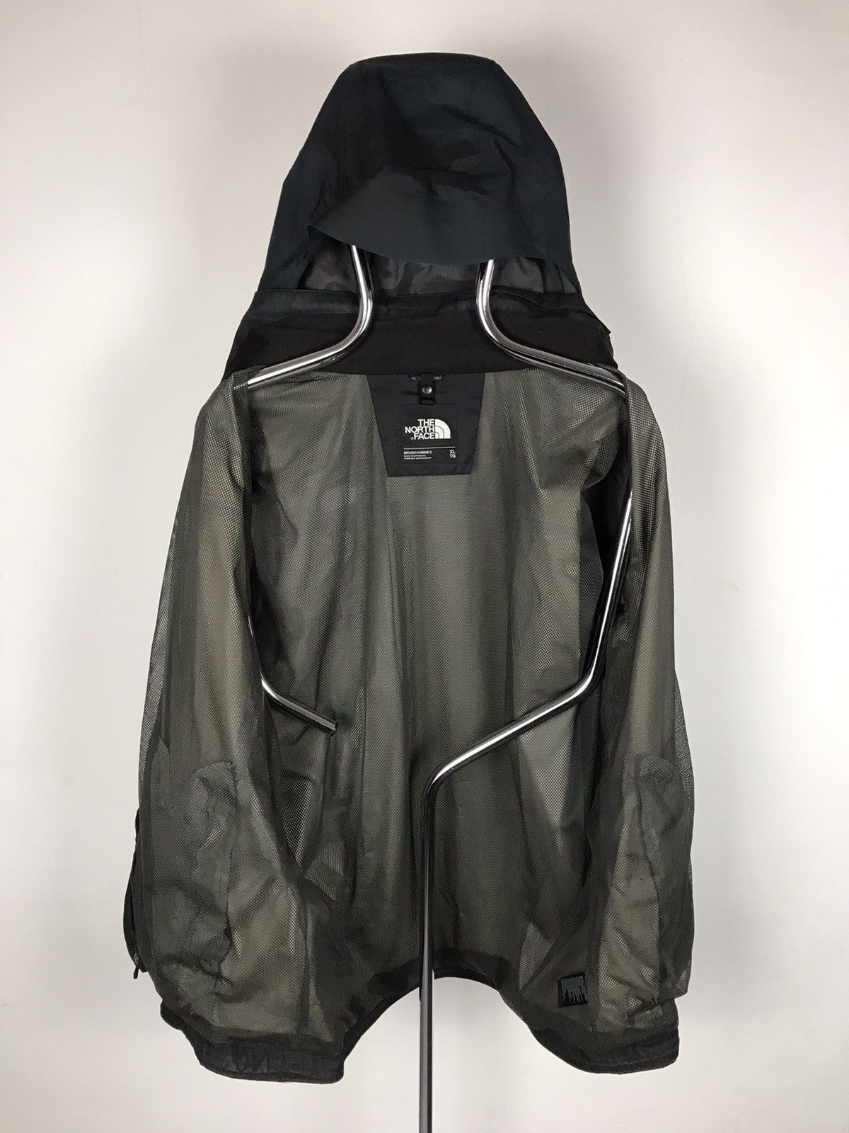 The North Face Men’s XL/54,The North Face Waterproof,Windbreaker Jacket Size US XL / EU 56 / 4 - 2 Thumbnail