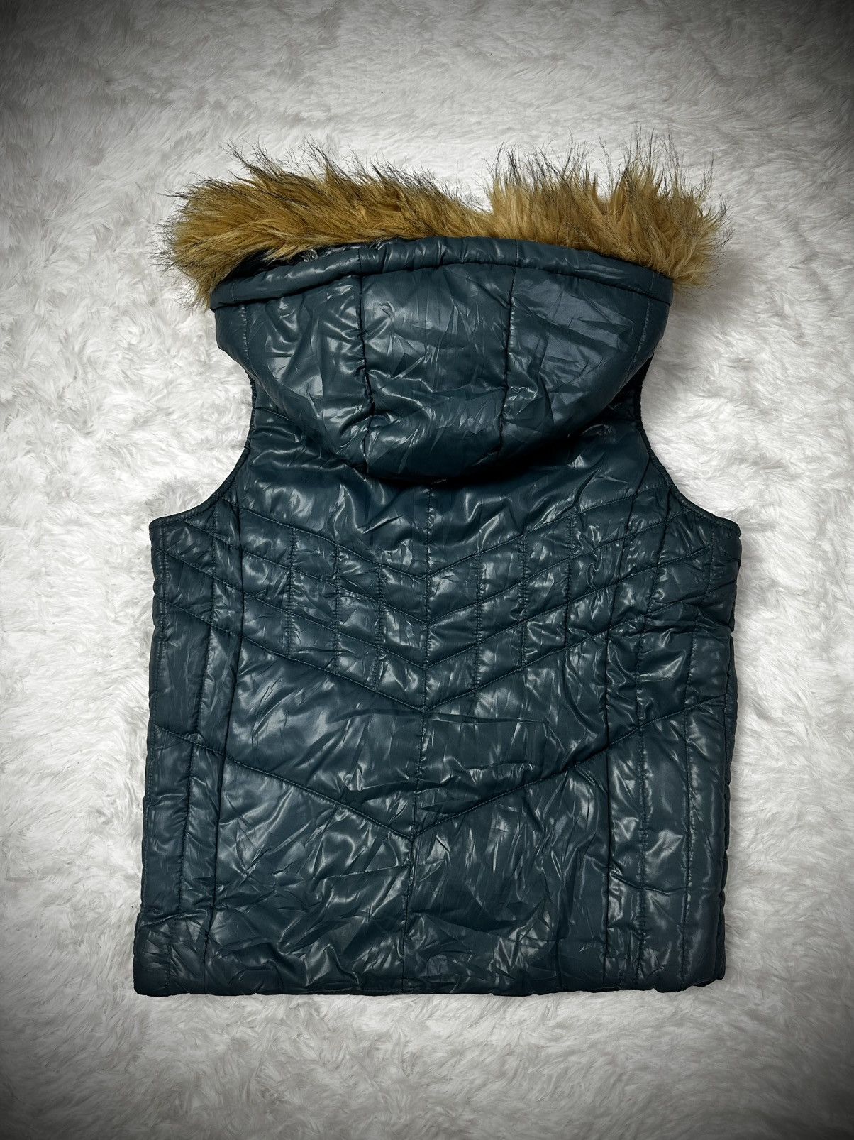 Japanese Brand 💥rare💥 japanese brand russ-k faux fur puffer vest Size US S / EU 44-46 / 1 - 4 Thumbnail