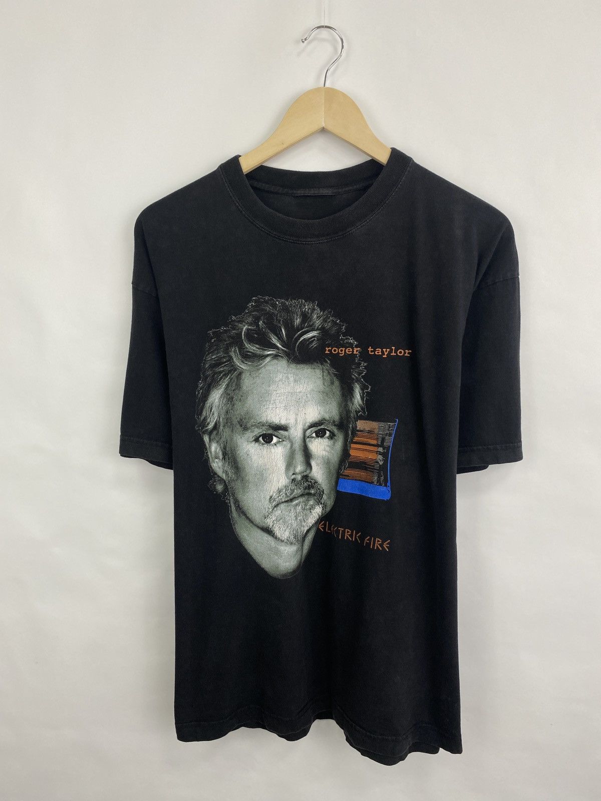 Band Tees 🇬🇧 Vintage 1999 Roger Taylor Electric Fire UK Tour Concert Size US L / EU 52-54 / 3 - 3 Thumbnail