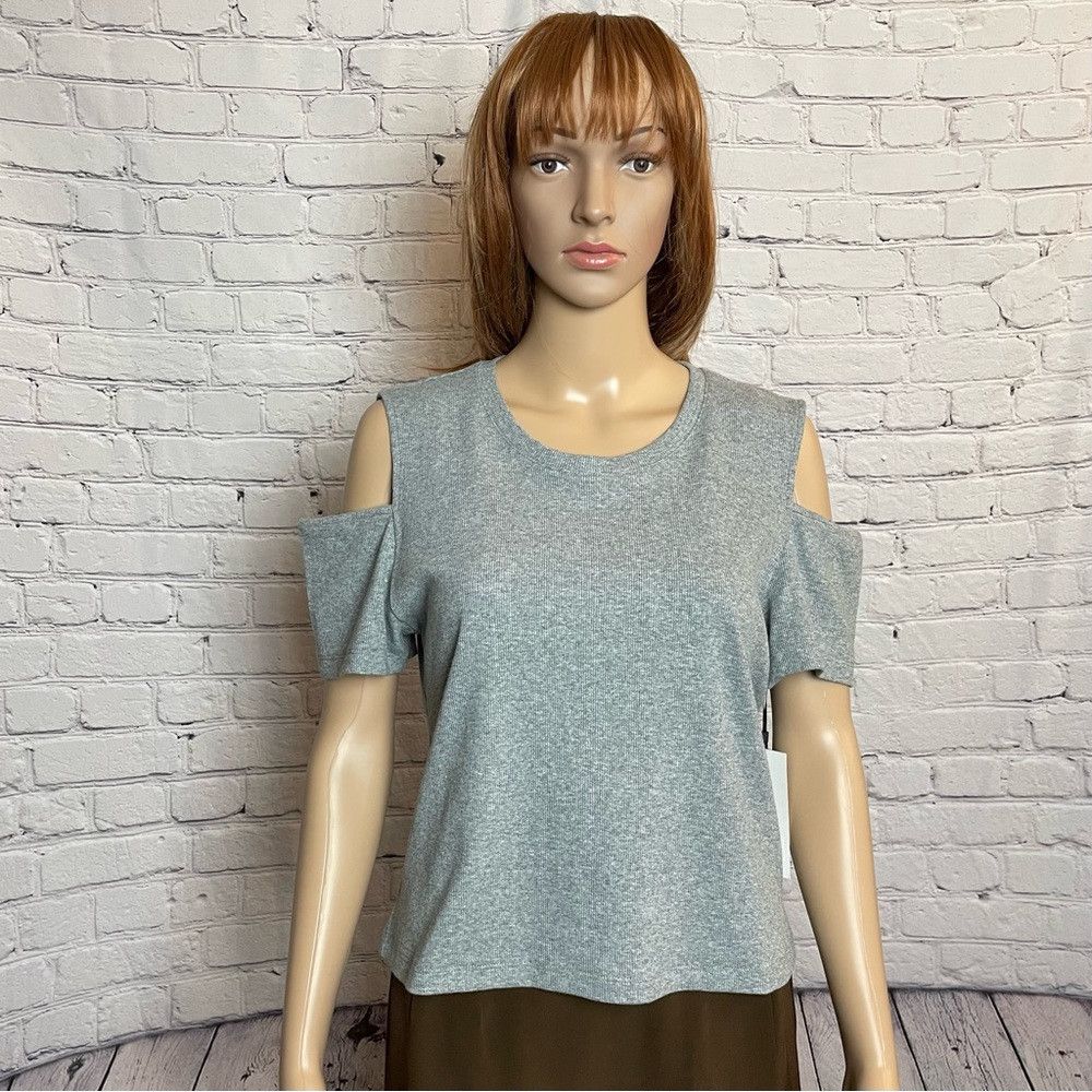 DKNY NWT New $69 DKNY Jeans Cutout Grey Top Size XL Size XL / US 12-14 / IT 48-50 - 1 Thumbnail