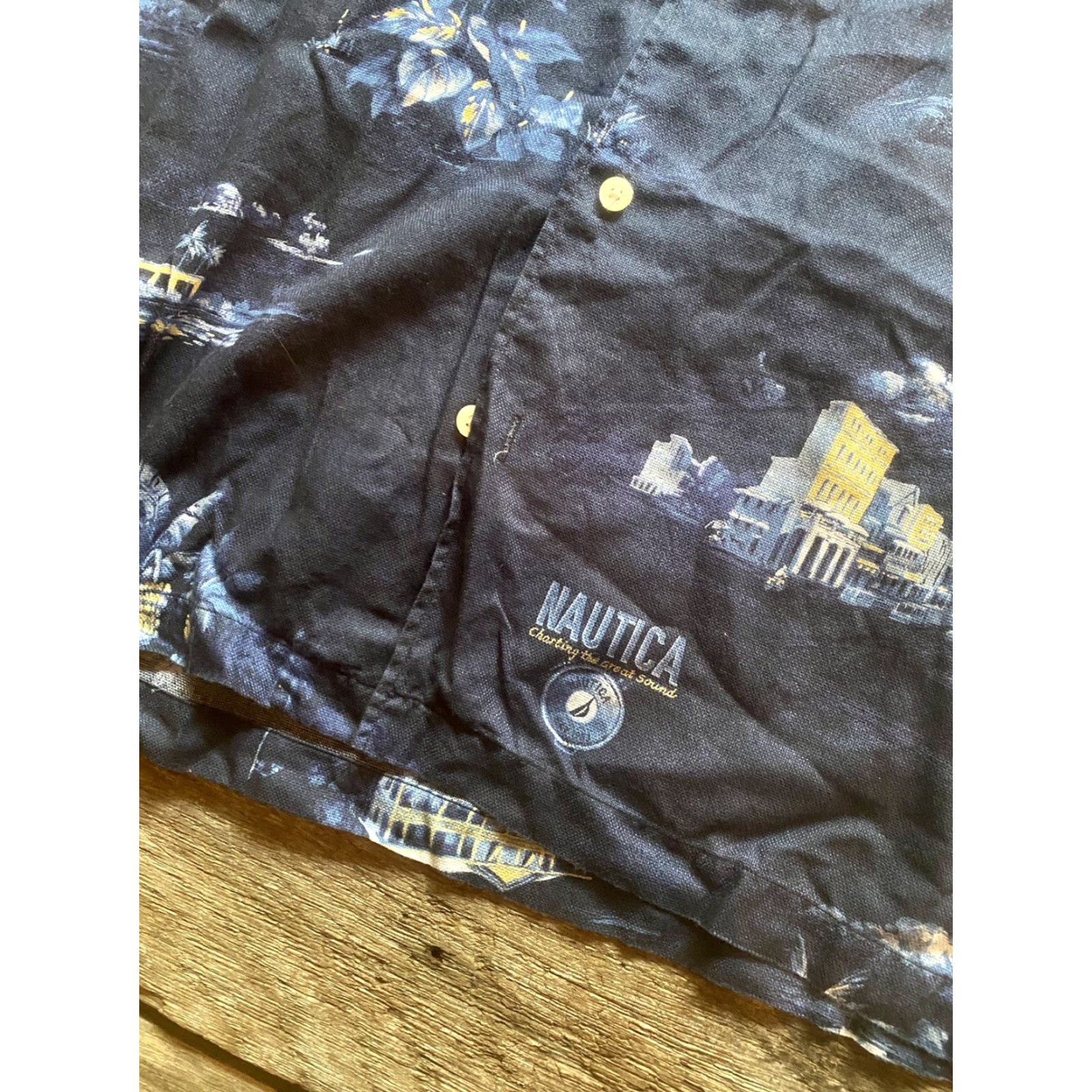 Nautica Nautica Button-Up Dress Shirt Adult Medium Blue Floral Hawaiian Island Mens Shirt Casual Button-Front Long Sleeve White Cotton Size 40R - 6 Thumbnail