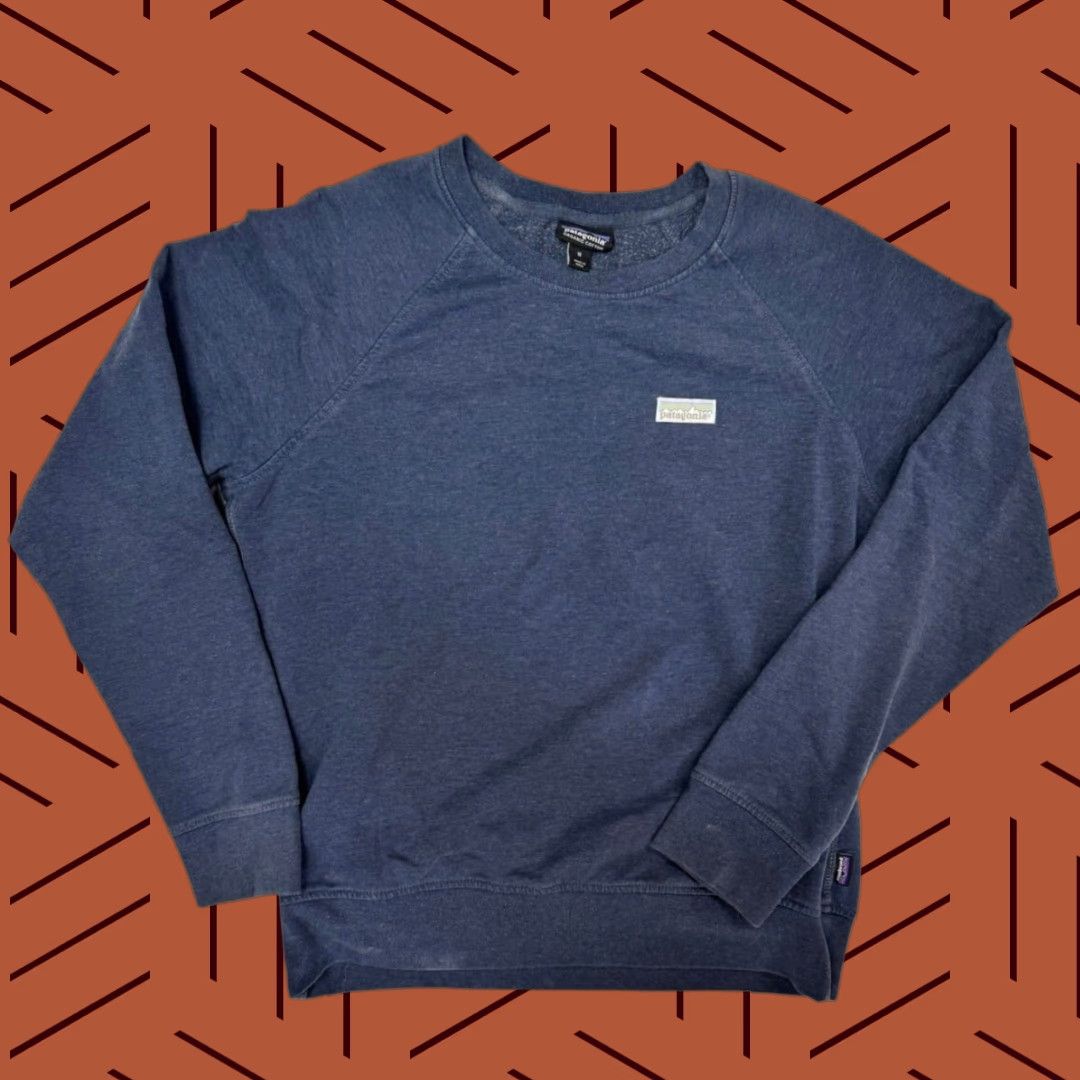Patagonia Patagonia Women's P-6 Label Ahnya Crew Sweatshirt M Stone Blue Shirt Womens Size M Blue Size M / US 6-8 / IT 42-44 - 1 Thumbnail