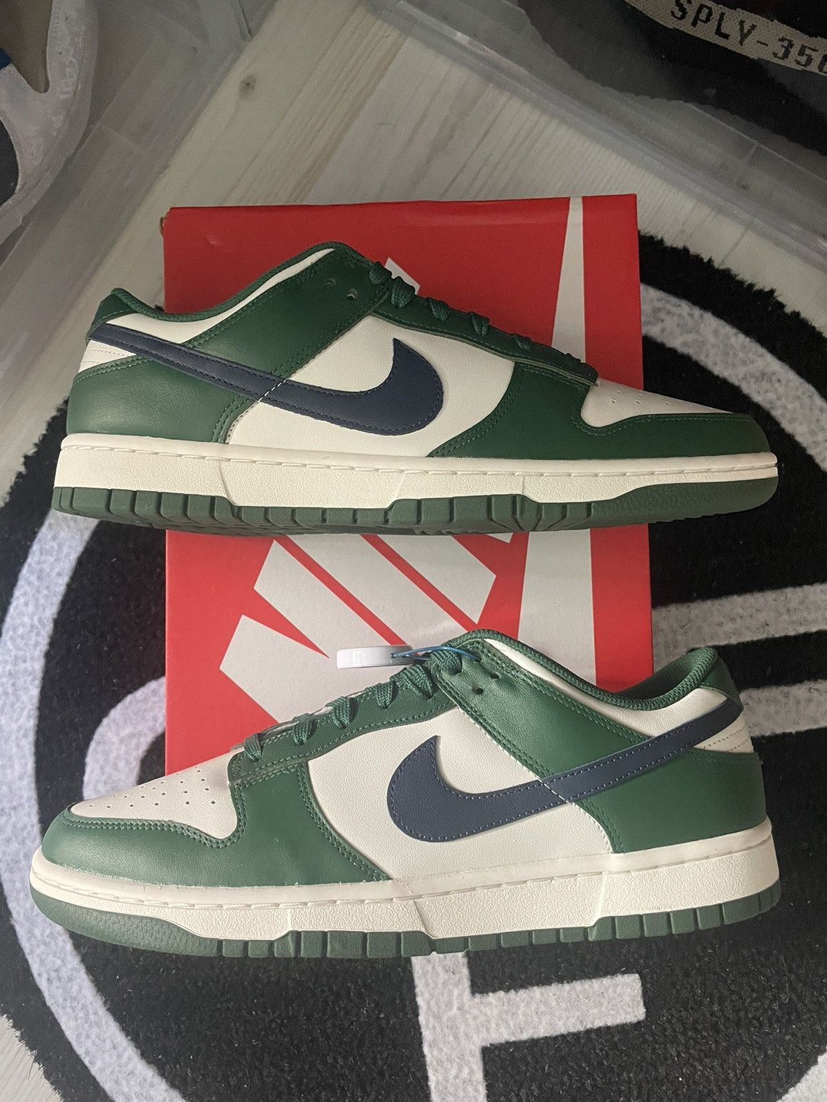 Nike Nike Dunk Low Gorge Green Midnight Navy Size US 12 / IT 42 - 2 Thumbnail