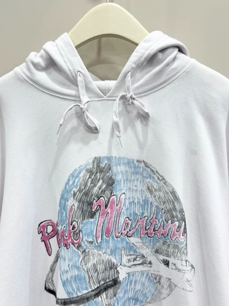 Balenciaga Balenciaga Apple Music limited hooded sweatshirt Size US M / EU 48-50 / 2 - 3 Thumbnail