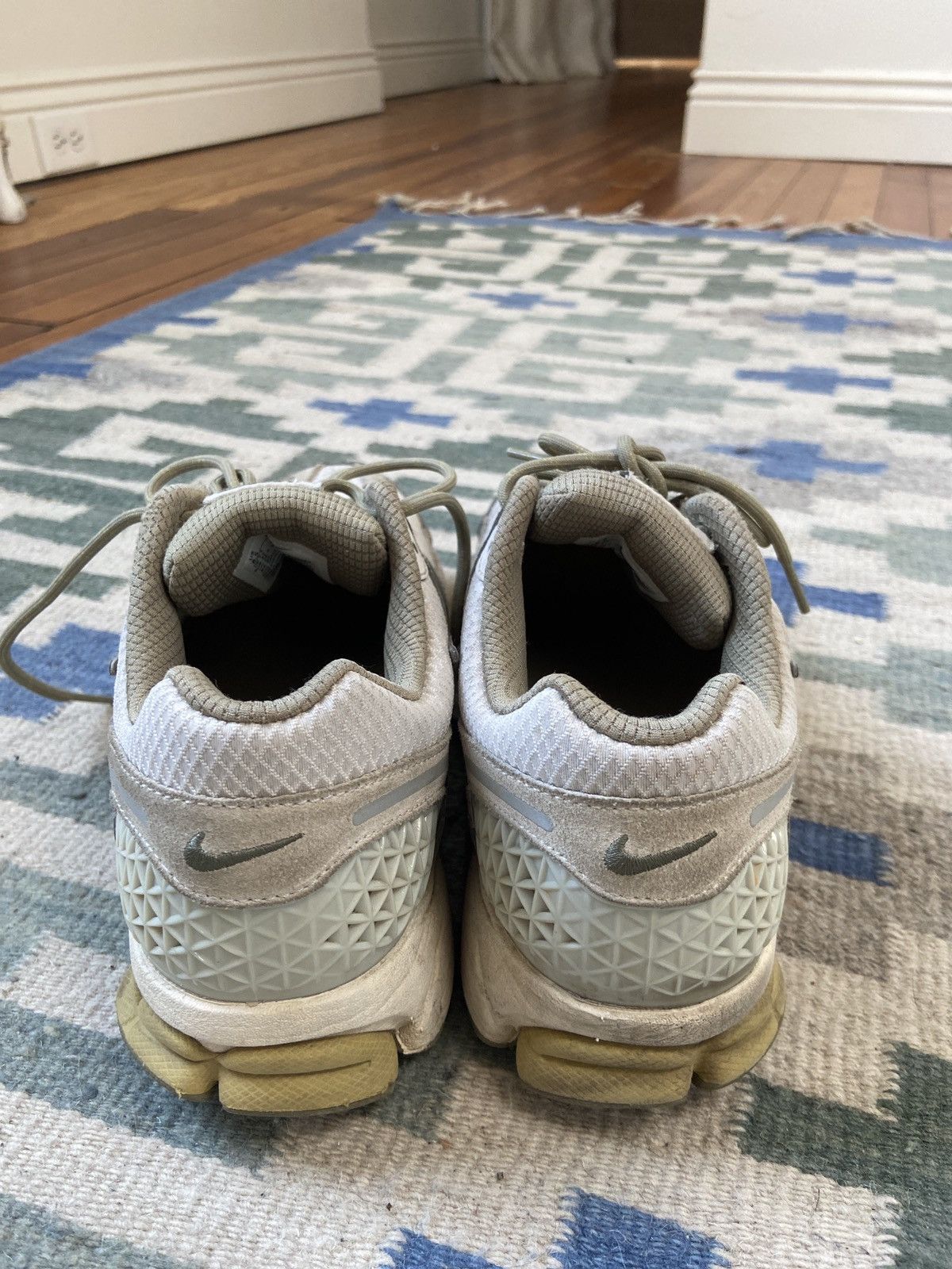 Nike Nike Vomero 5 Olive Size US 8.5 / EU 41-42 - 6 Thumbnail