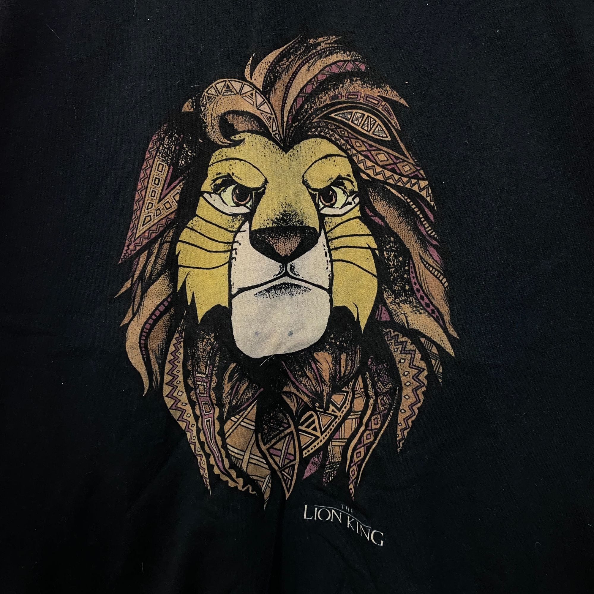 Disney The Lion King Swahili Tribal Simba Disney Movie Crewneck XL Size US XL / EU 56 / 4 - 2 Thumbnail