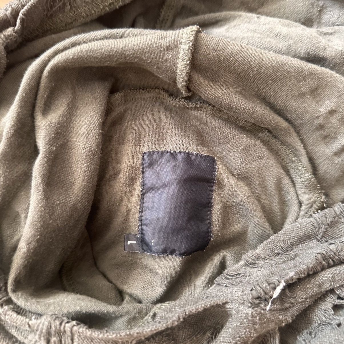 Other RARE Archive torn hoodie ,, I am myself ’’ Size m Size US M / EU 48-50 / 2 - 6 Thumbnail