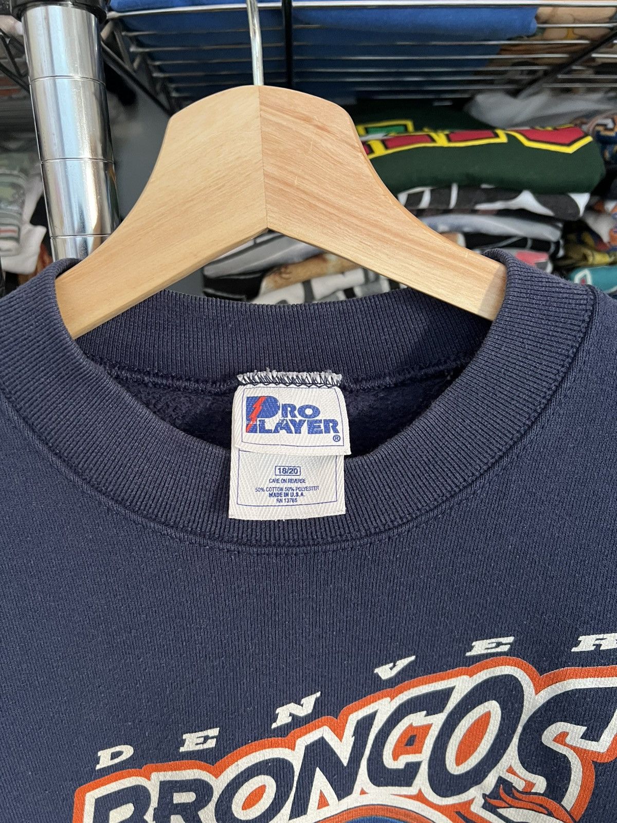 Pro Player 90s Denver Broncos Super Bowl Team Helmet Crewneck Size US S / EU 44-46 / 1 - 2 Thumbnail