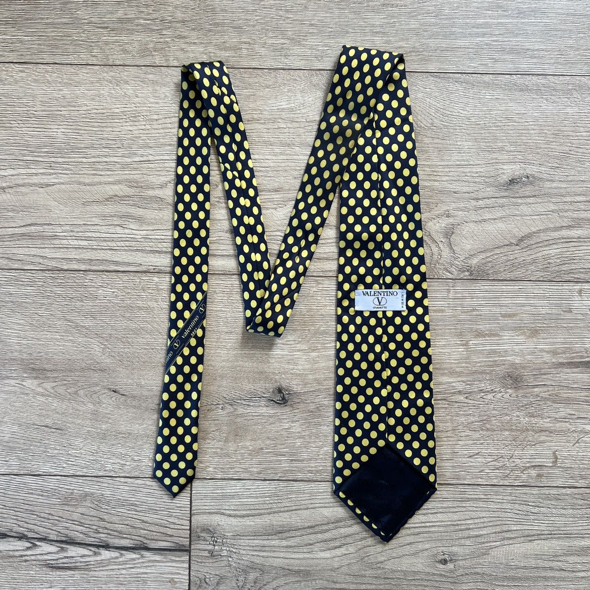Valentino Valentino Silk Tie 90s Monogram Cravatca Y2K Calssic Casual Size ONE SIZE - 2 Thumbnail