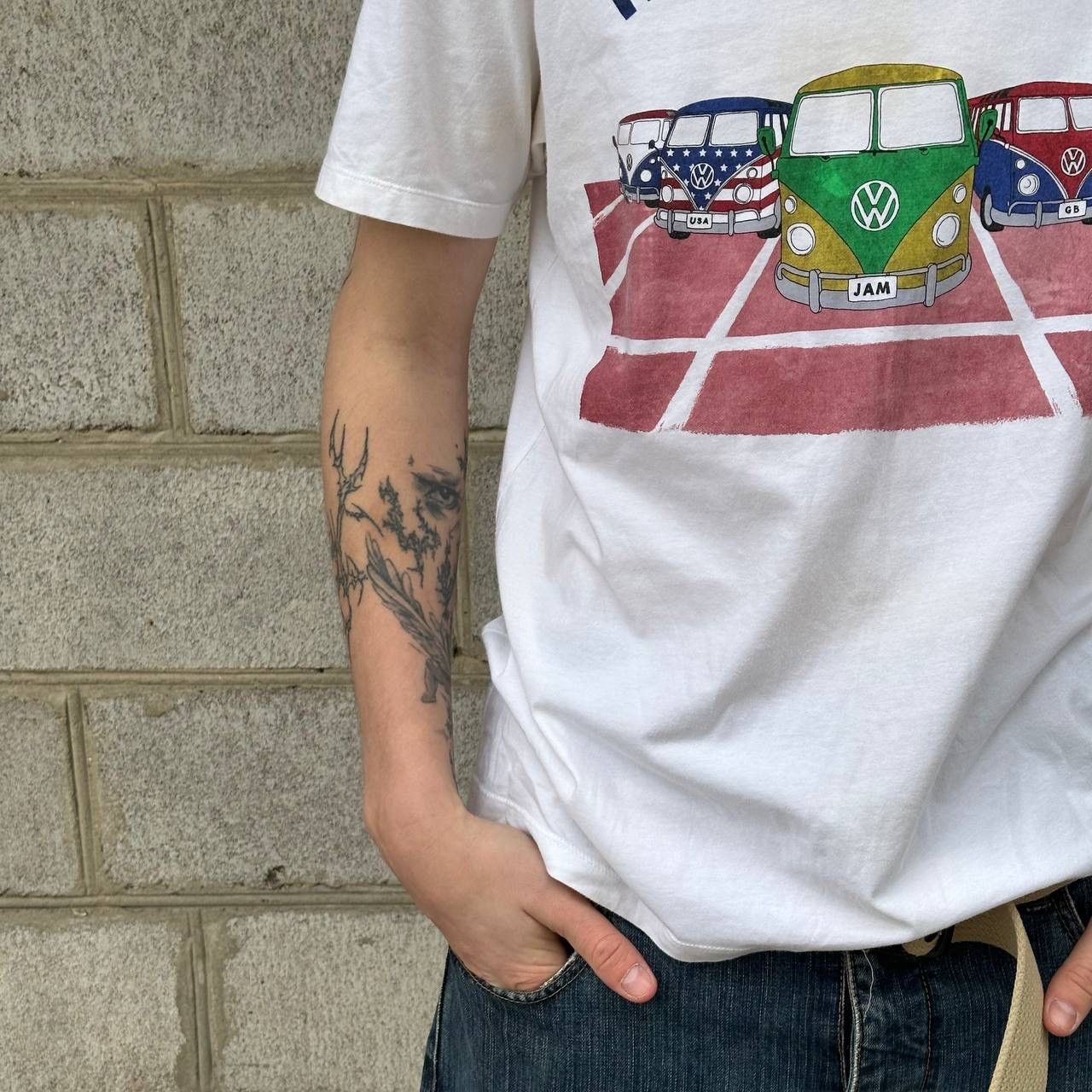 Grailed VTG Volkswagen T-shirts Big Logo Rio De Janeiro Size L Y2K Size US L / EU 52-54 / 3 - 3 Thumbnail