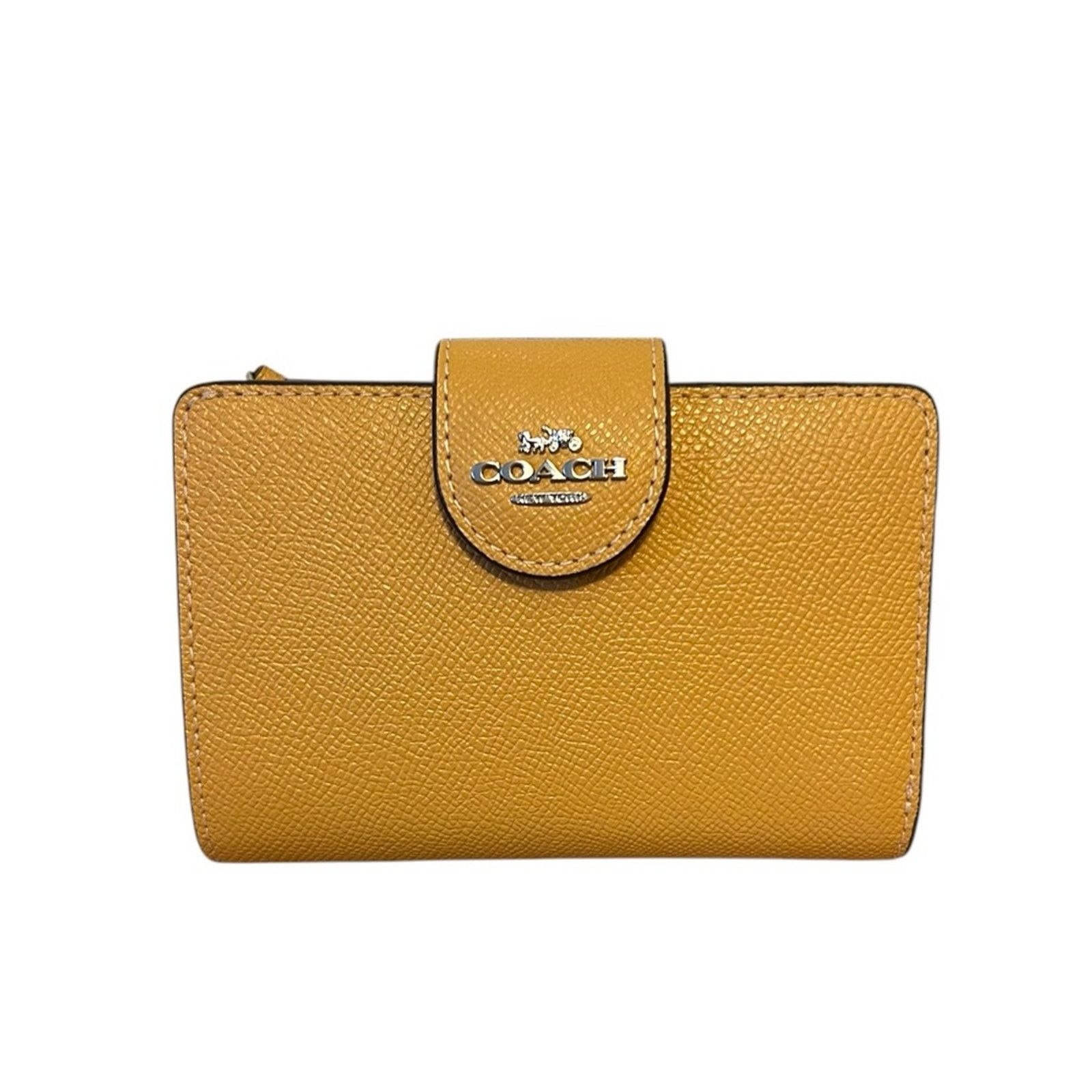 Coach Nwt Coach Yellow Leather Corner Zip Wallet Size ONE SIZE - 1 Thumbnail