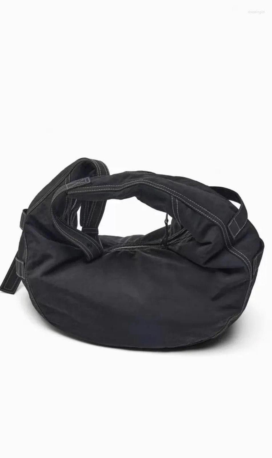 Vintage Large Capacity Black Shoulder Bag with Adjustable Straps Size ONE SIZE - 6 Thumbnail