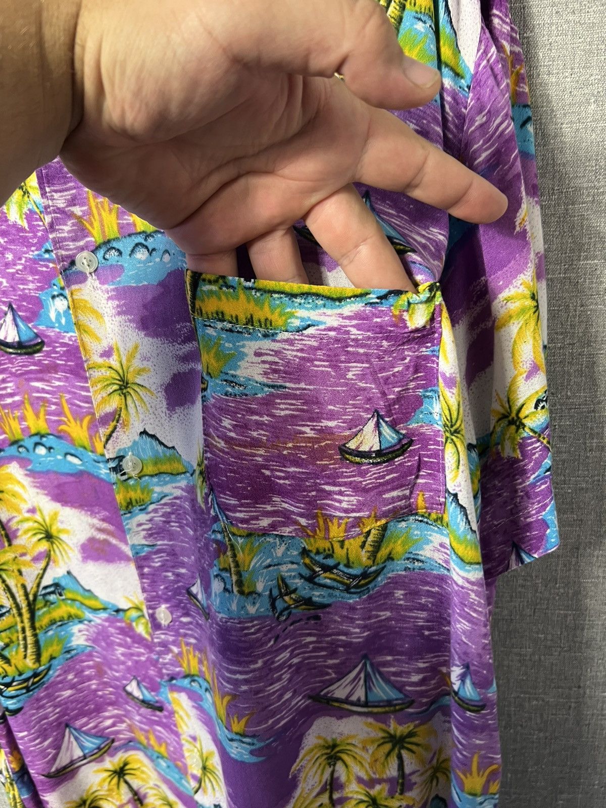 Fubu × Vintage Rare FUBU All Over Printed Hawaiian Button Shirt 100% Rayon Size US XL / EU 56 / 4 - 9 Thumbnail