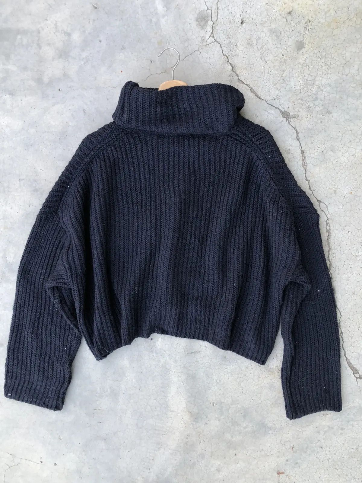 Aran Isles Knitwear × Designer ZARA Turtle Neck Crop Top Baggie Knitted Sweate Size US XXL / EU 58 / 5 - 9 Thumbnail