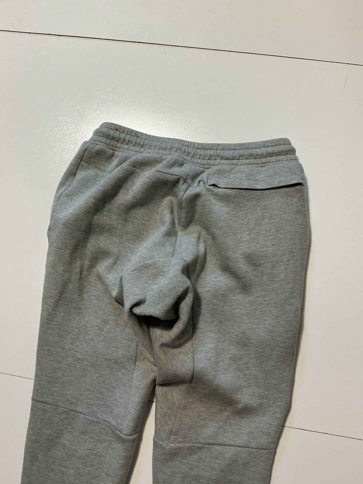 Nike Nike Sportswear Tech Fleece 1MM Heather Jogger Sweatpants Size US 32 / EU 48 - 9 Thumbnail