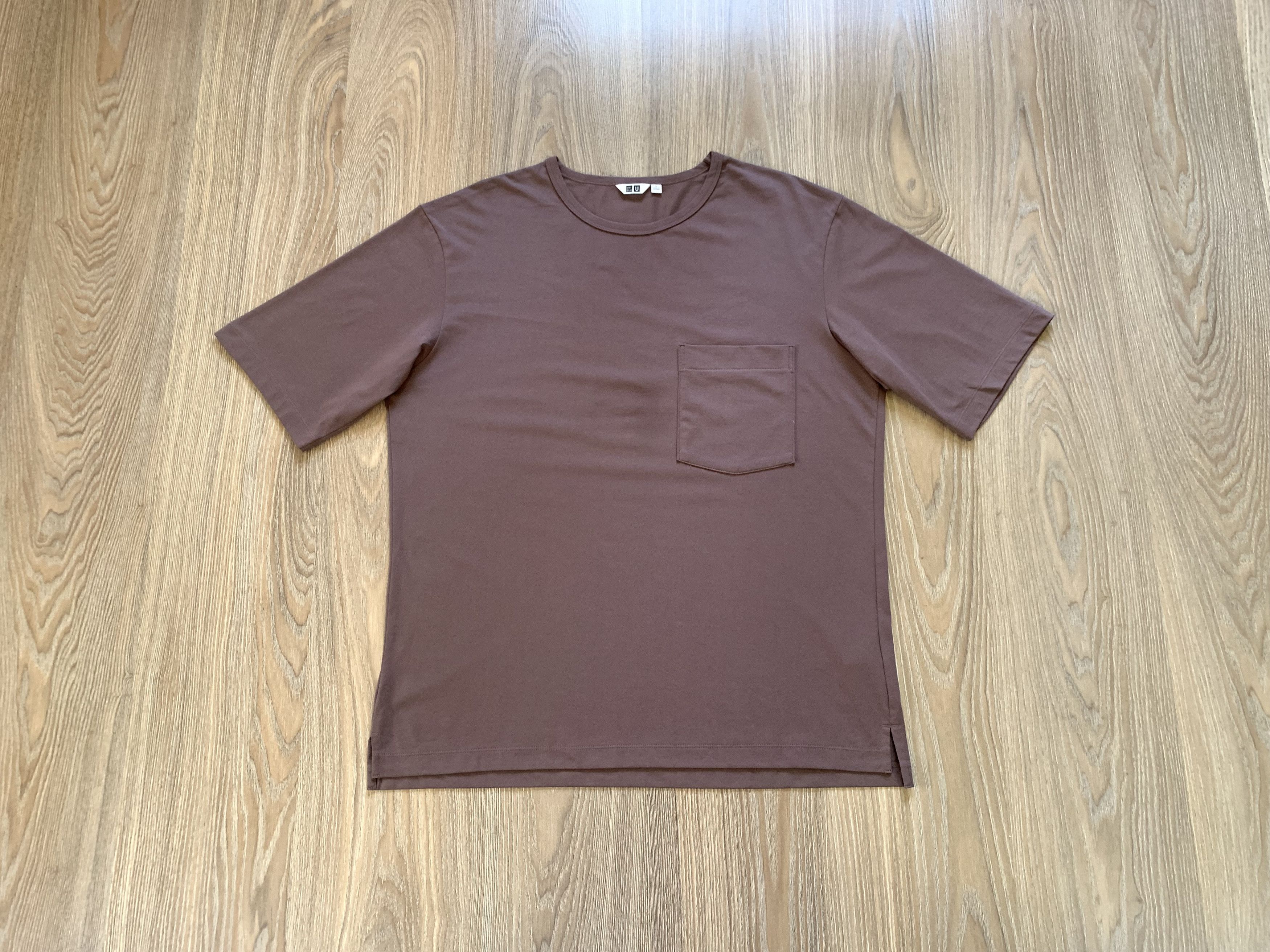 Uniqlo Uniqlo Cotton Basic Pocket T Shirt Size US L / EU 52-54 / 3 - 1 Thumbnail
