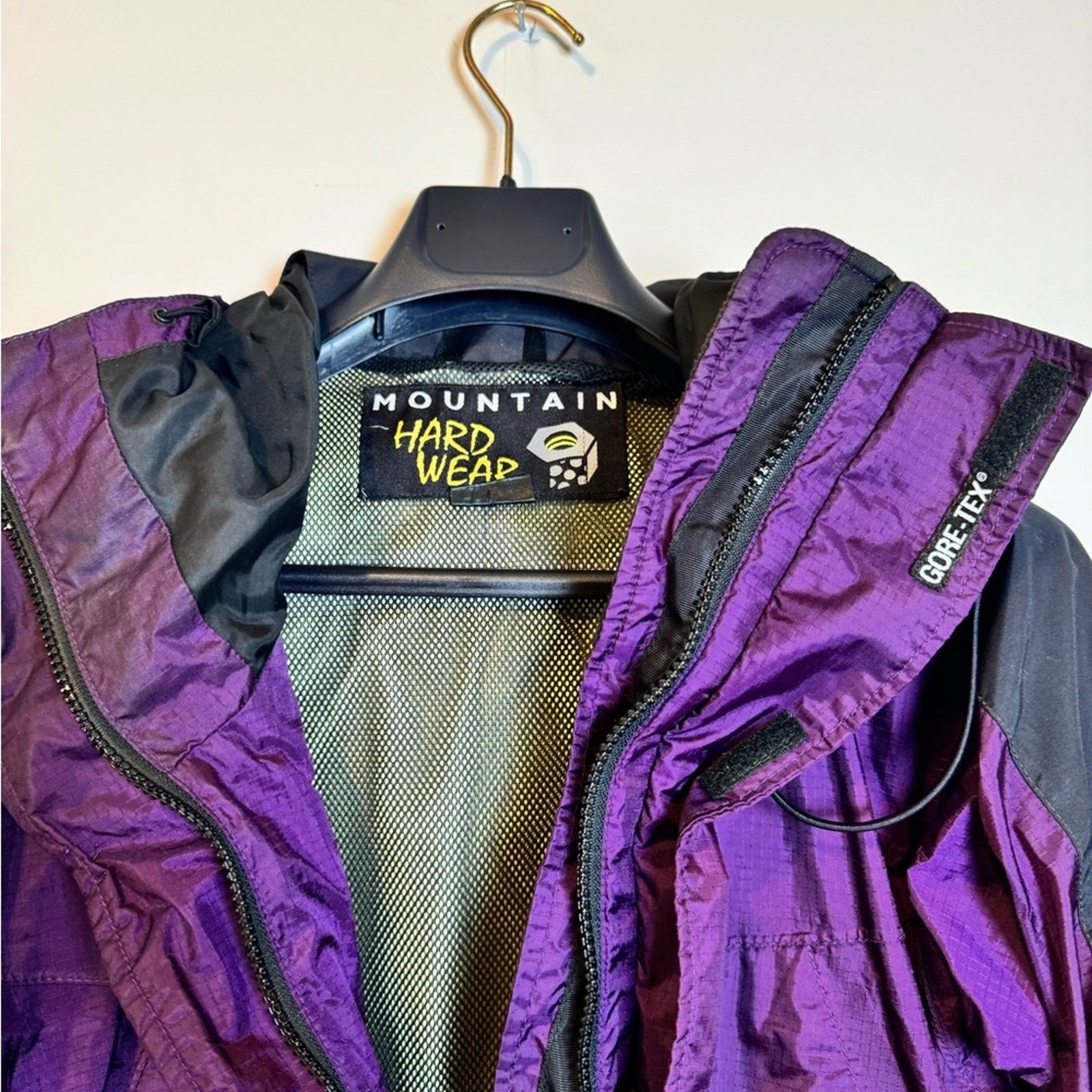 Mountain Hardwear Mountain Hardwear Vintage Gore-Tex Technical Jacket Size US XS / EU 42 / 0 - 9 Thumbnail