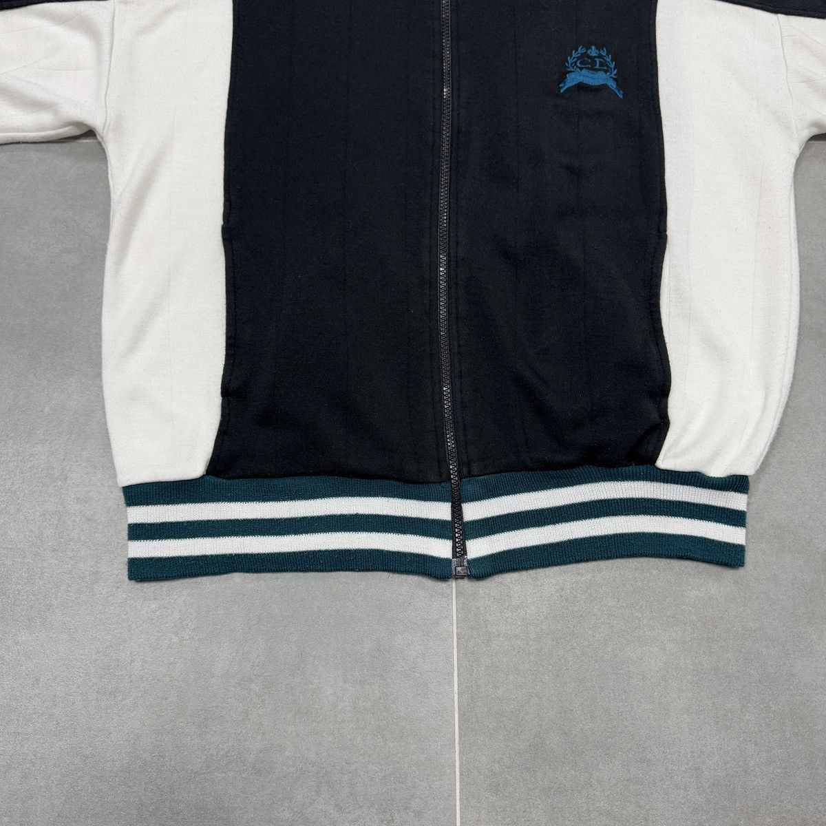 Christian Dior Monsieur × Vintage Vintage Christian Dior Monsieur Track Jacket Size M Size US M / EU 48-50 / 2 - 5 Thumbnail